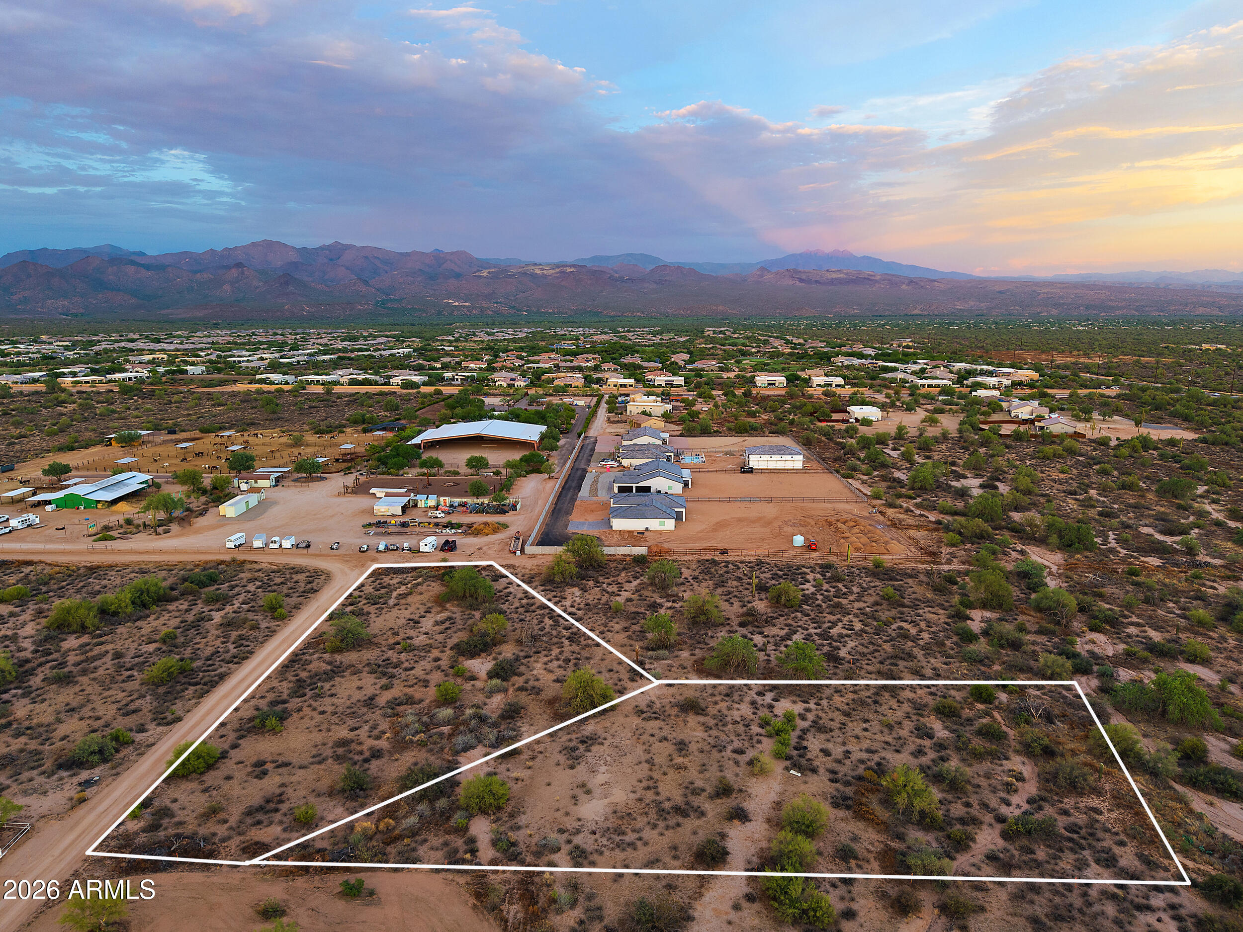 00 E Dale Lane -