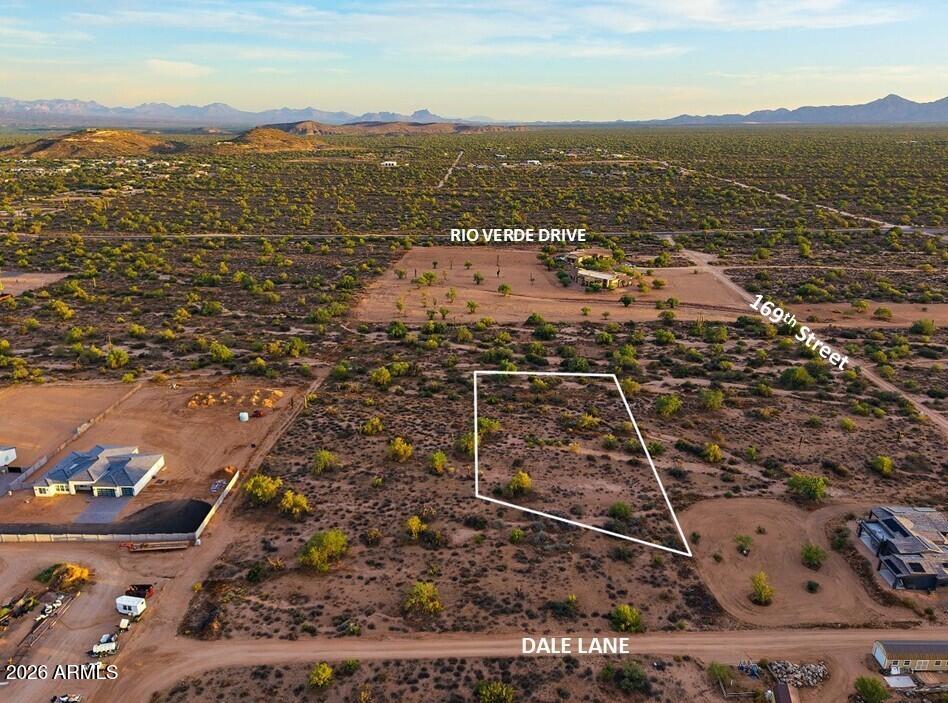 0 E Dale B Lane -