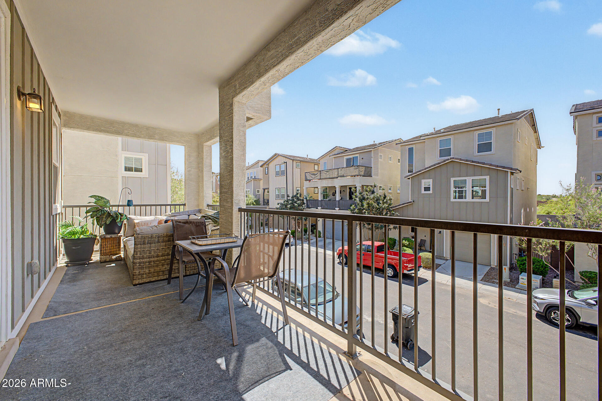 654 W FLINTLOCK Way