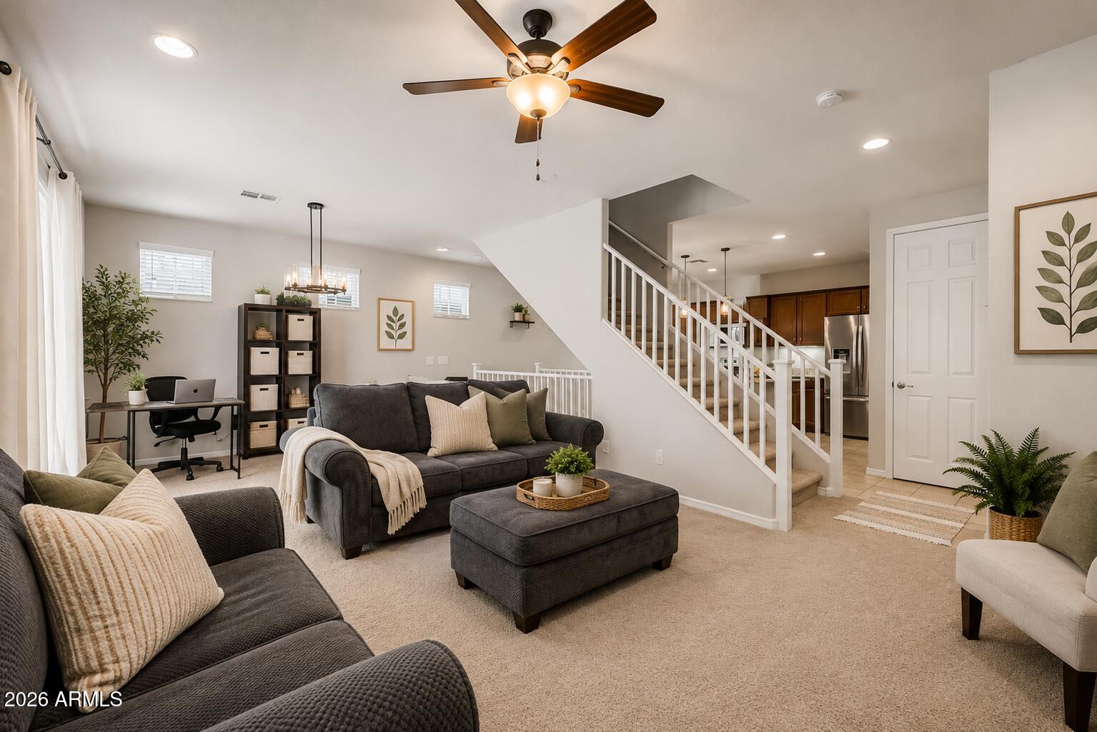 654 W FLINTLOCK Way