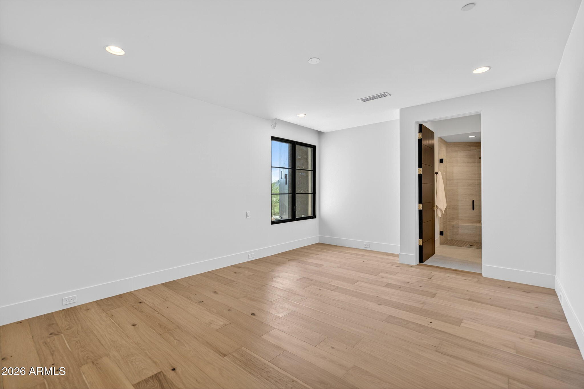 7903 N 54TH Place
