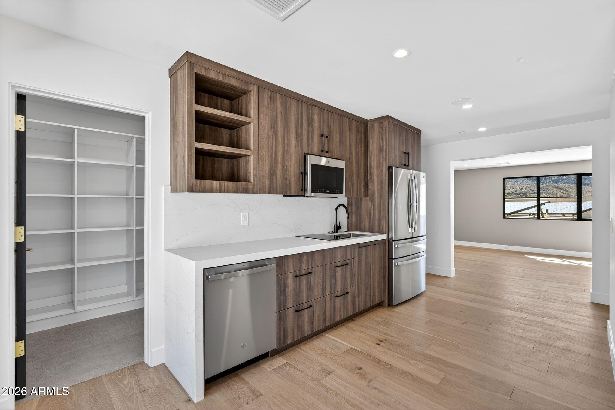 7903 N 54TH Place