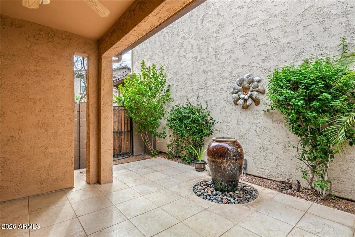 4725 E TIERRA BUENA Lane