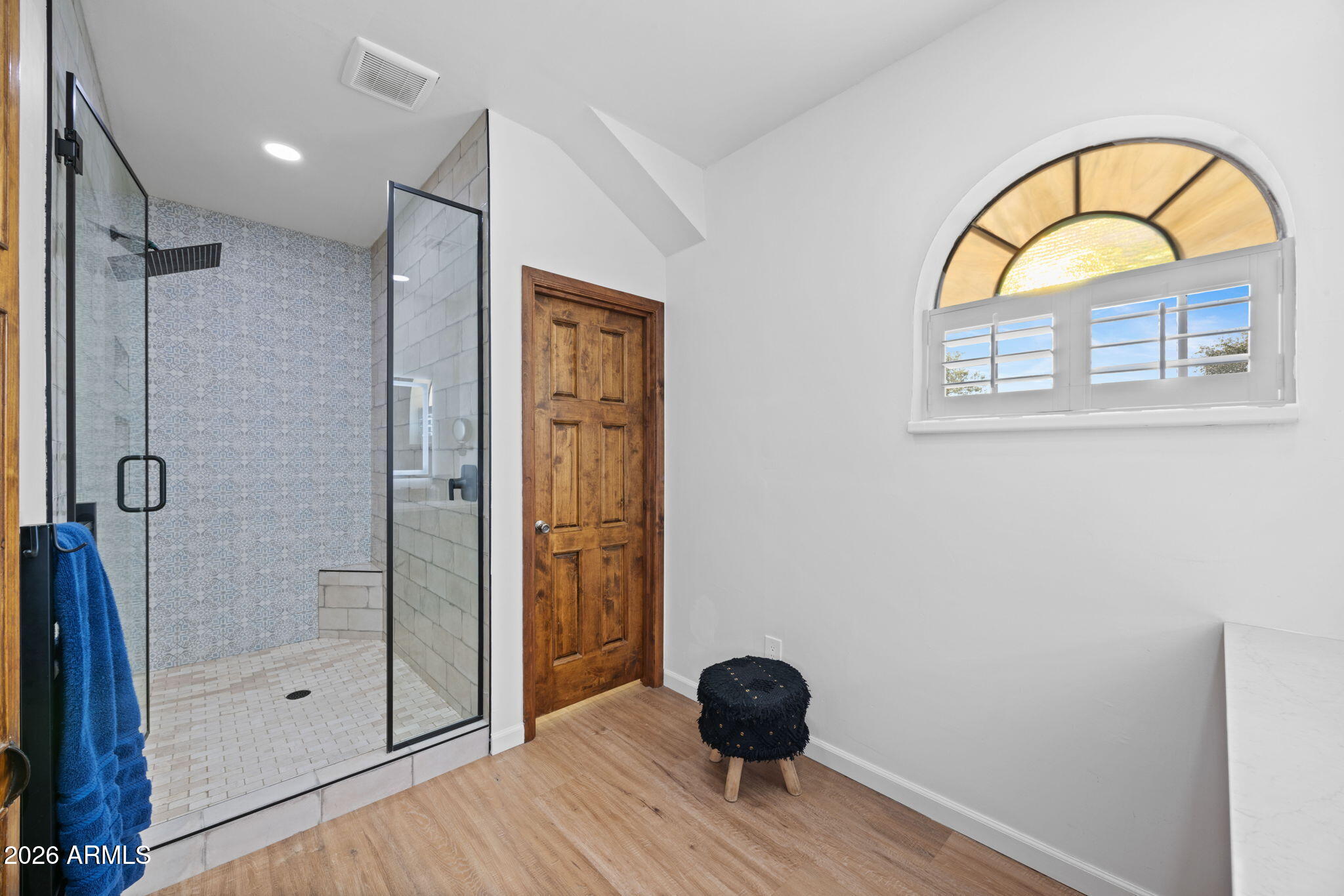 320 W BETHANY HOME Road