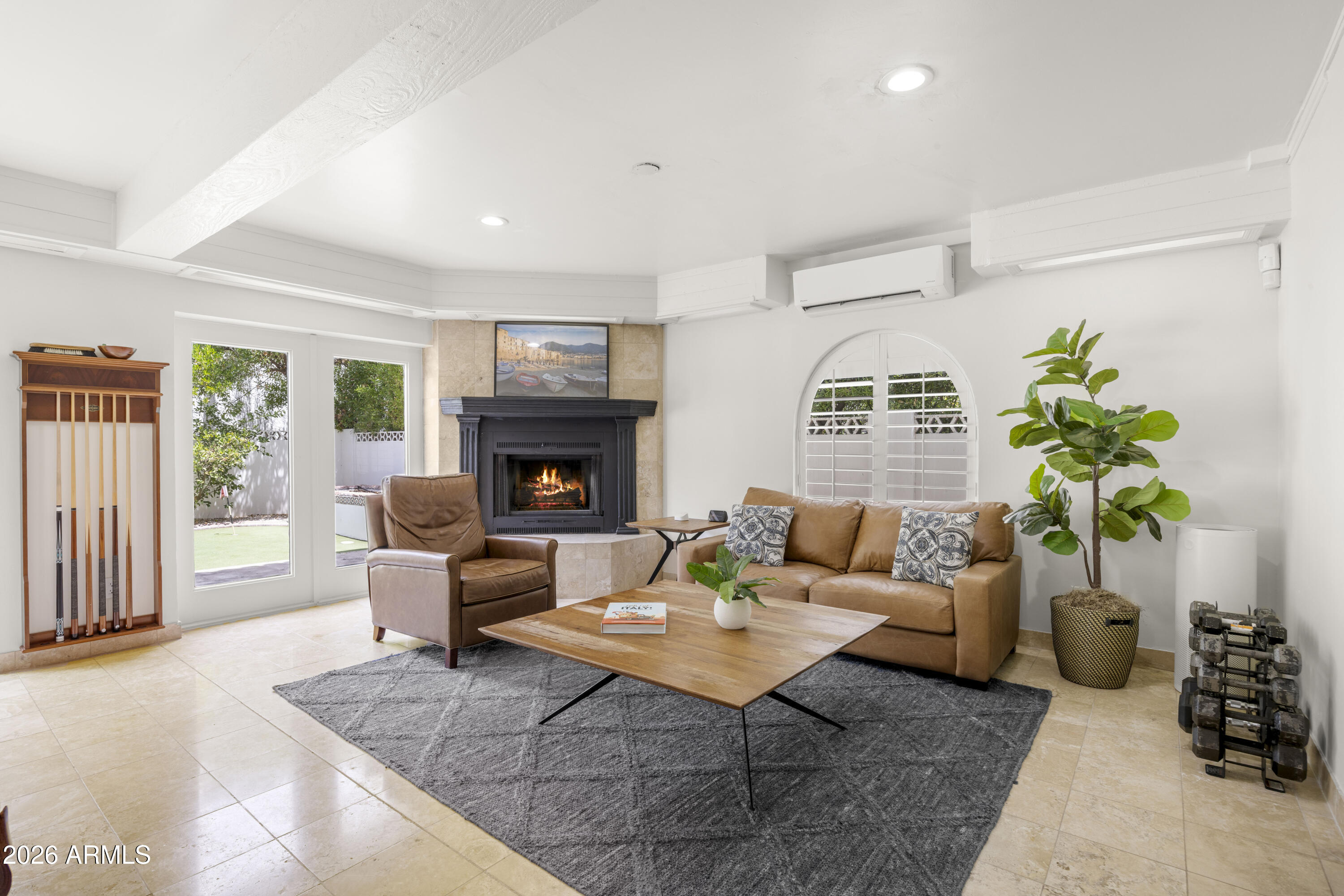 320 W BETHANY HOME Road