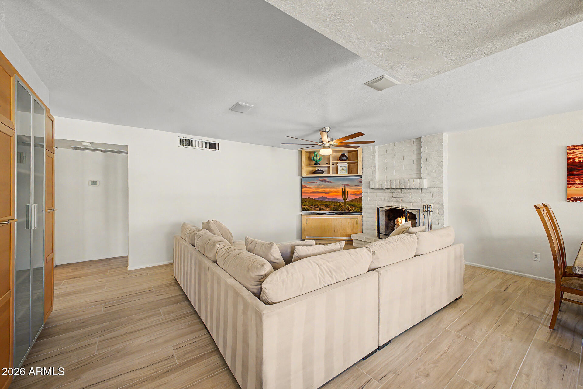 5002 E LE MARCHE Avenue