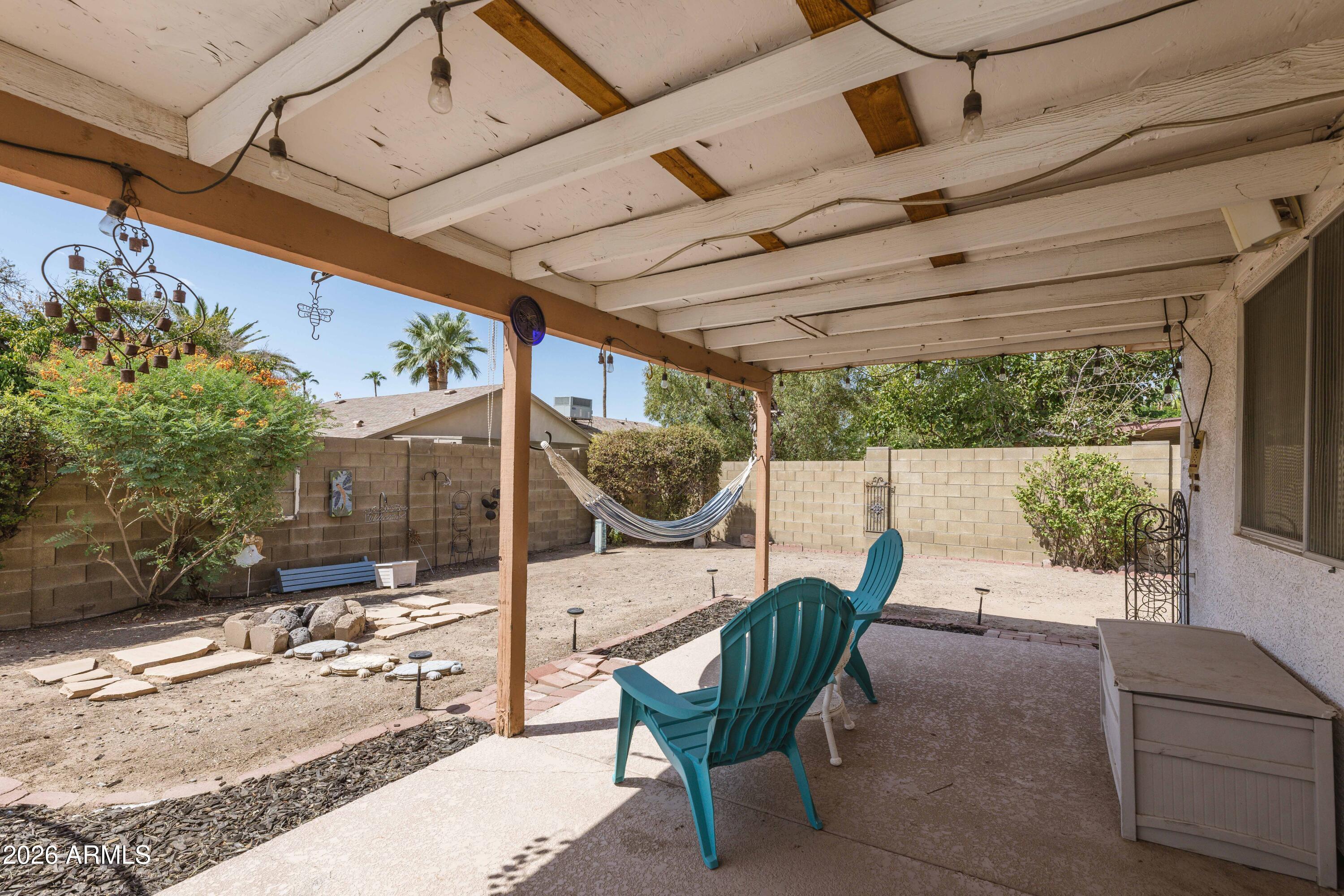 2309 W PORT ROYALE Lane