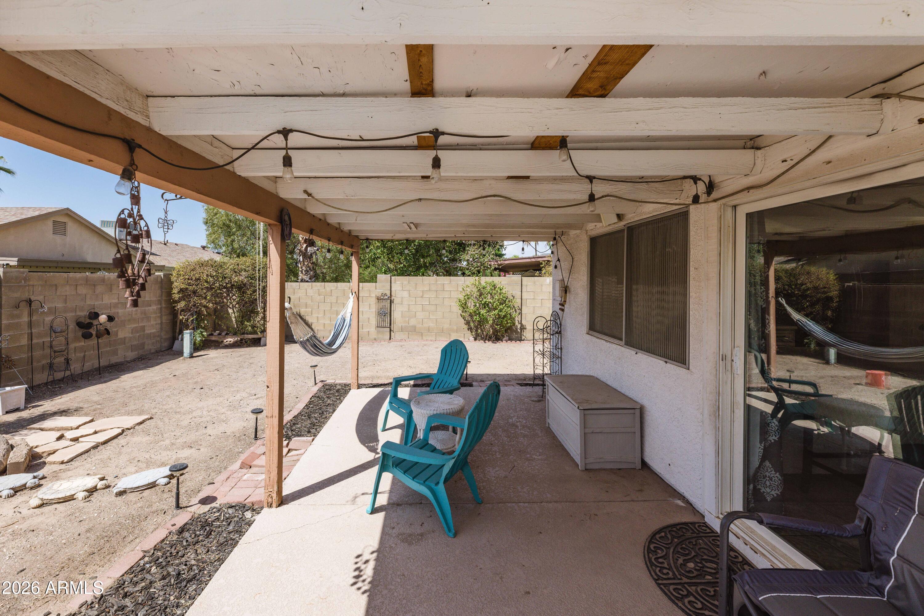 2309 W PORT ROYALE Lane