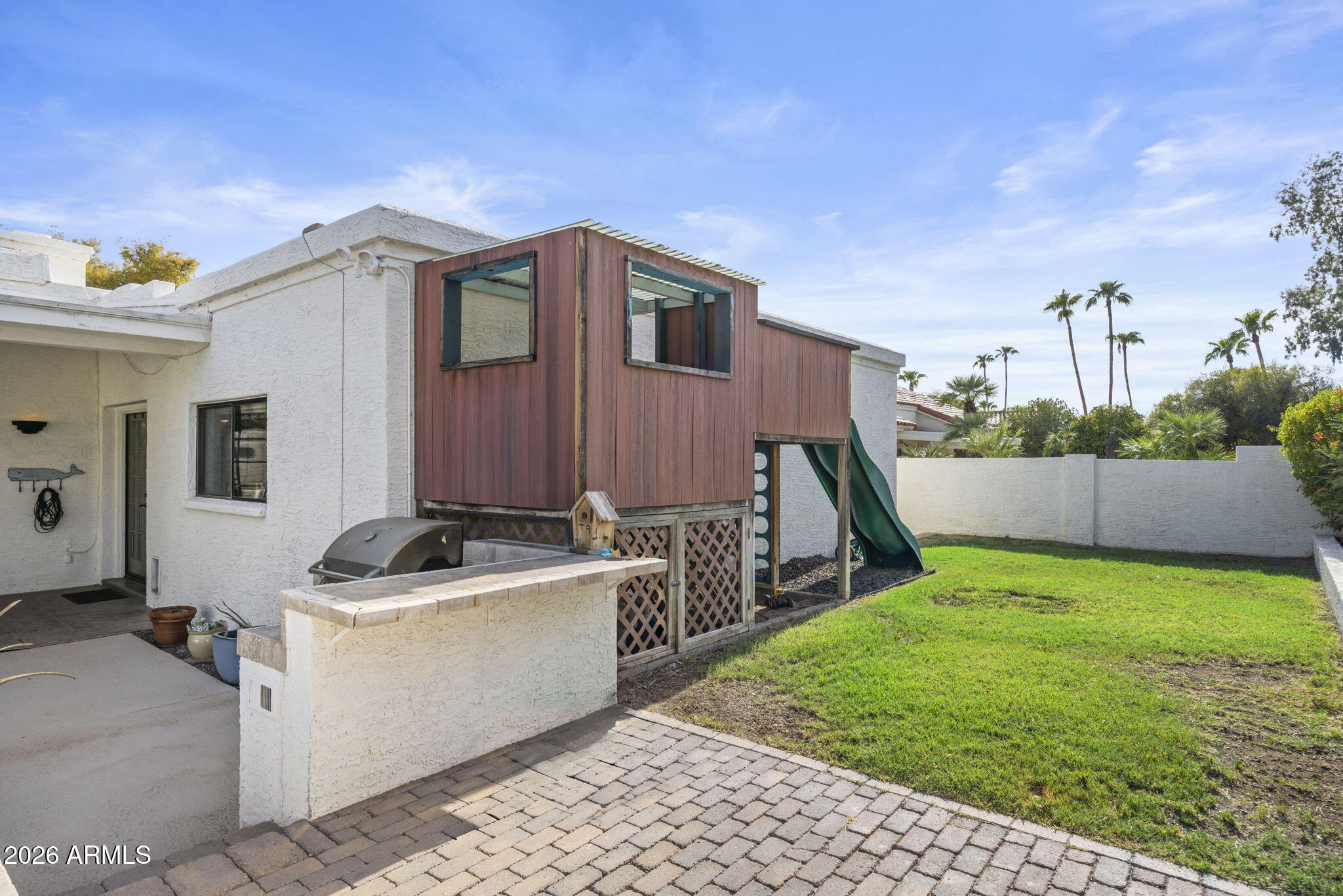 10452 E CANNON Drive
