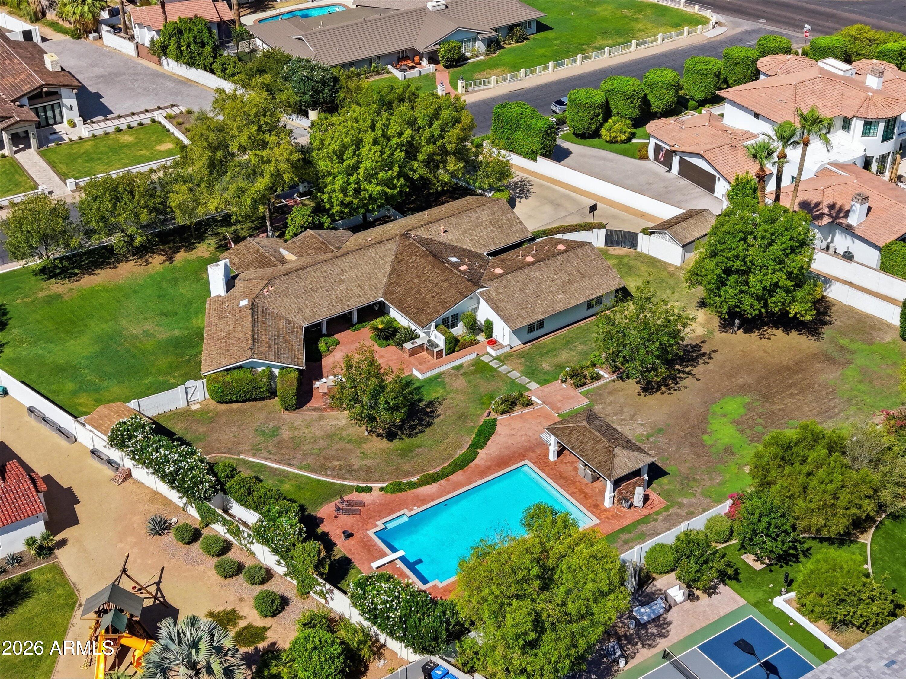 4920 E CALLE DEL MEDIO