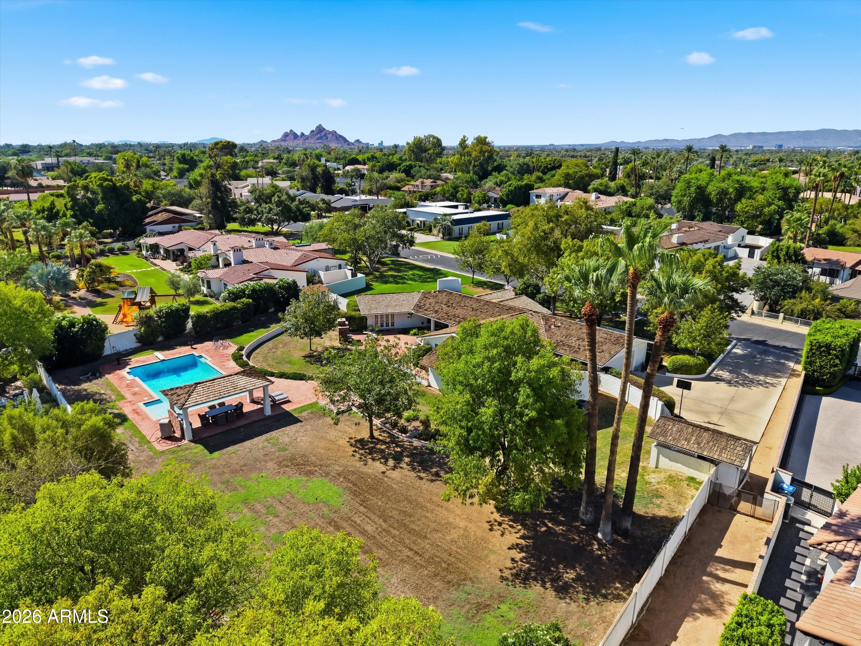 4920 E CALLE DEL MEDIO