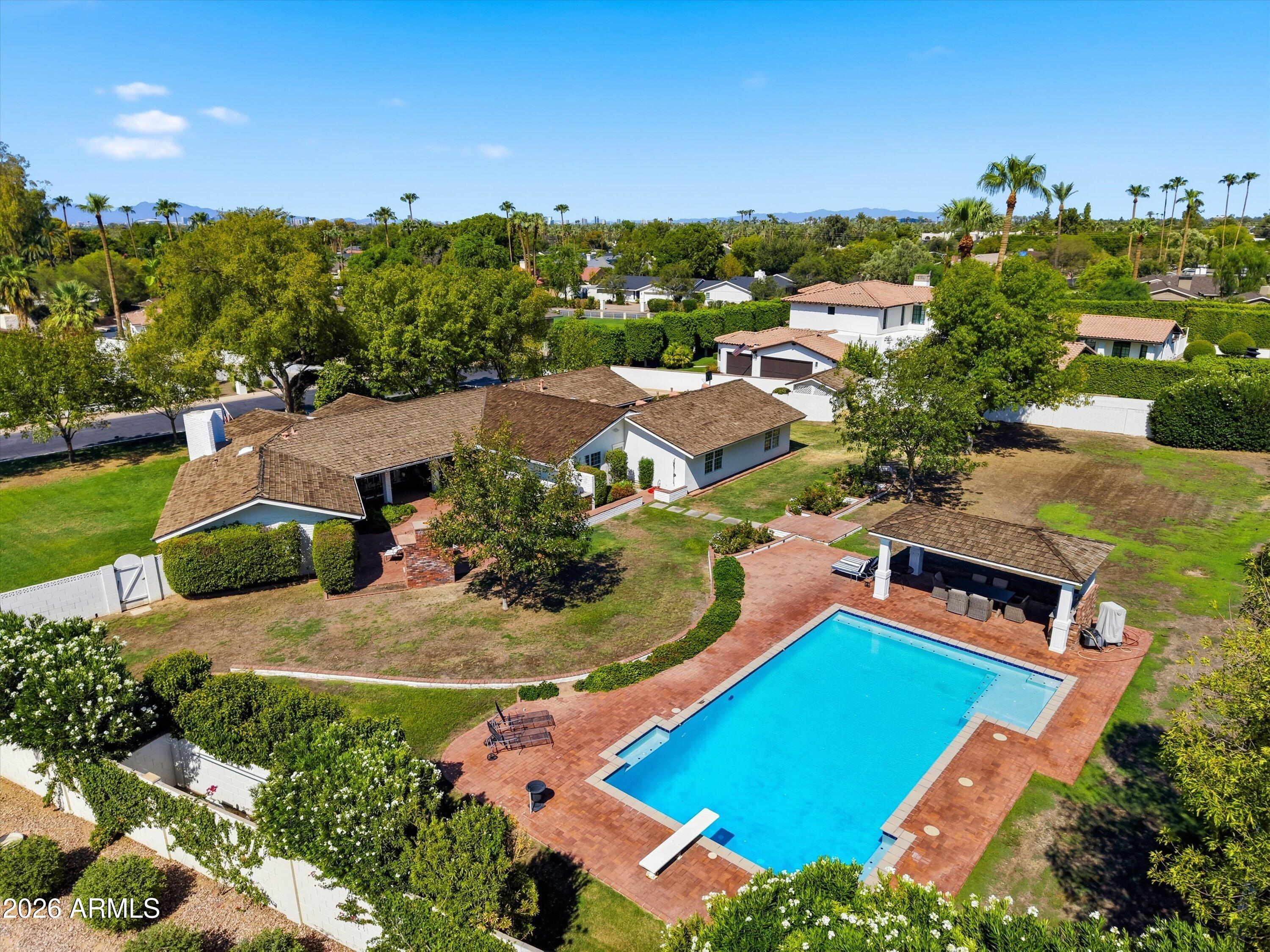 4920 E CALLE DEL MEDIO