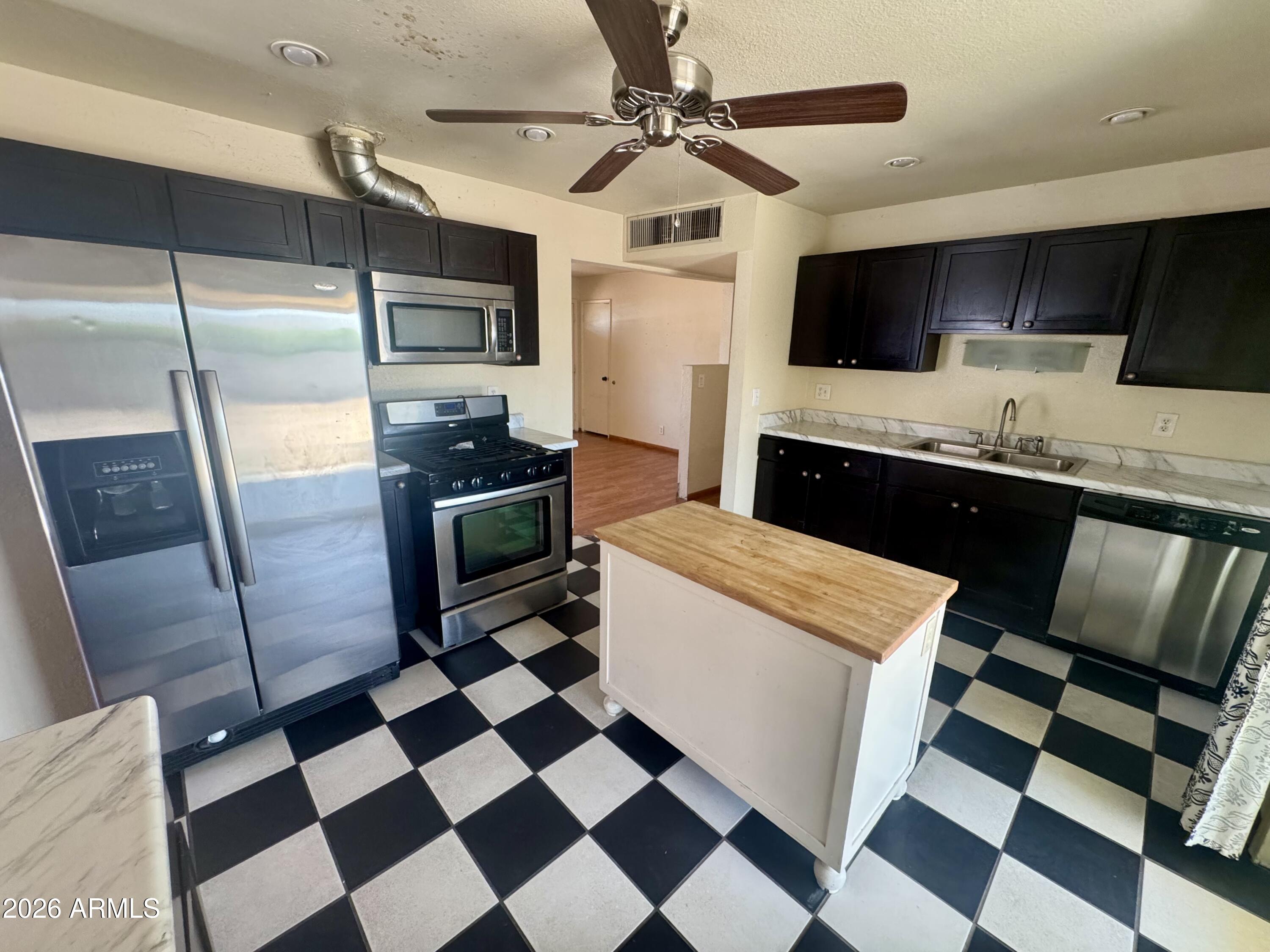7543 E Papago Drive