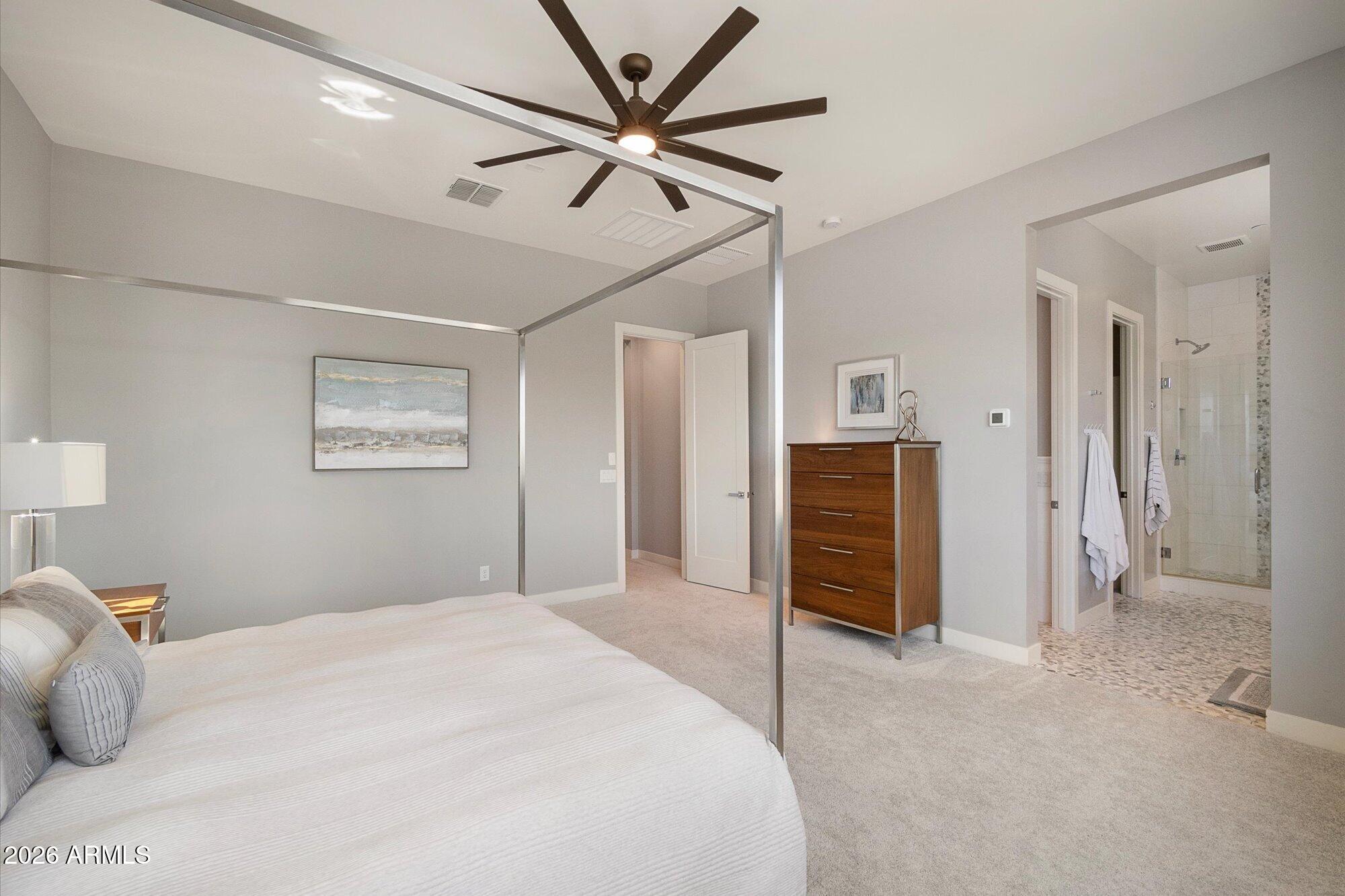 1585 N 69TH Place