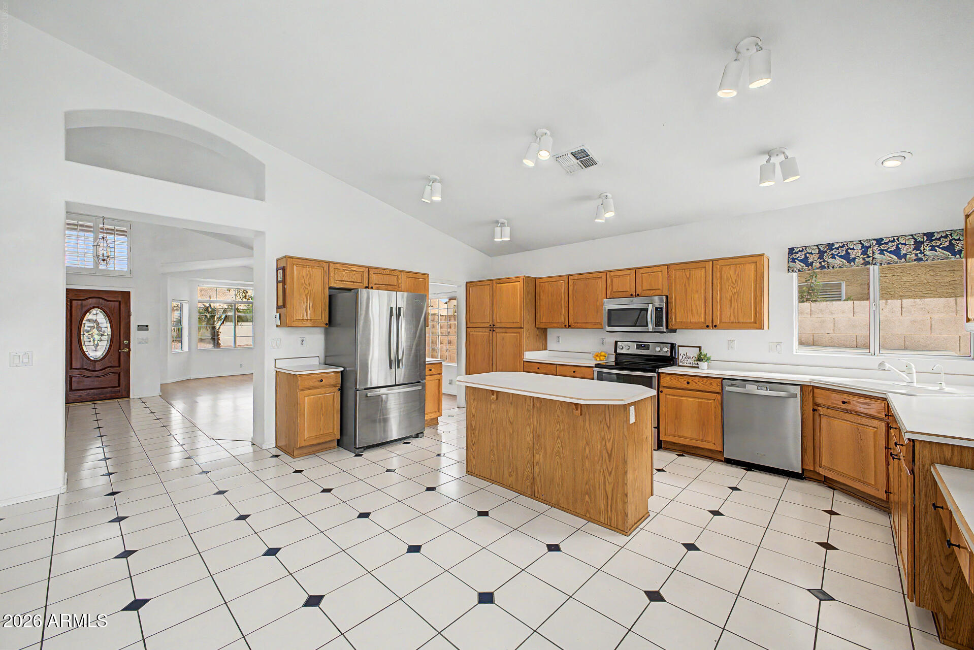 16840 S 36TH Place