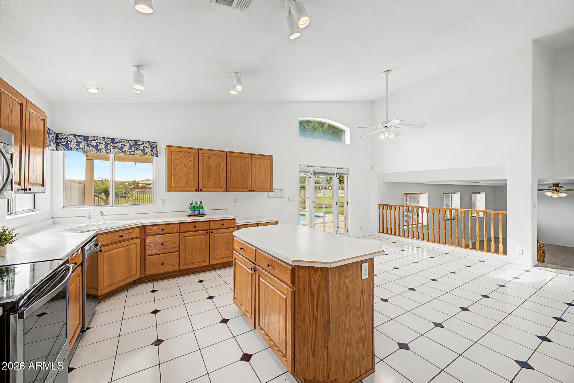 16840 S 36TH Place