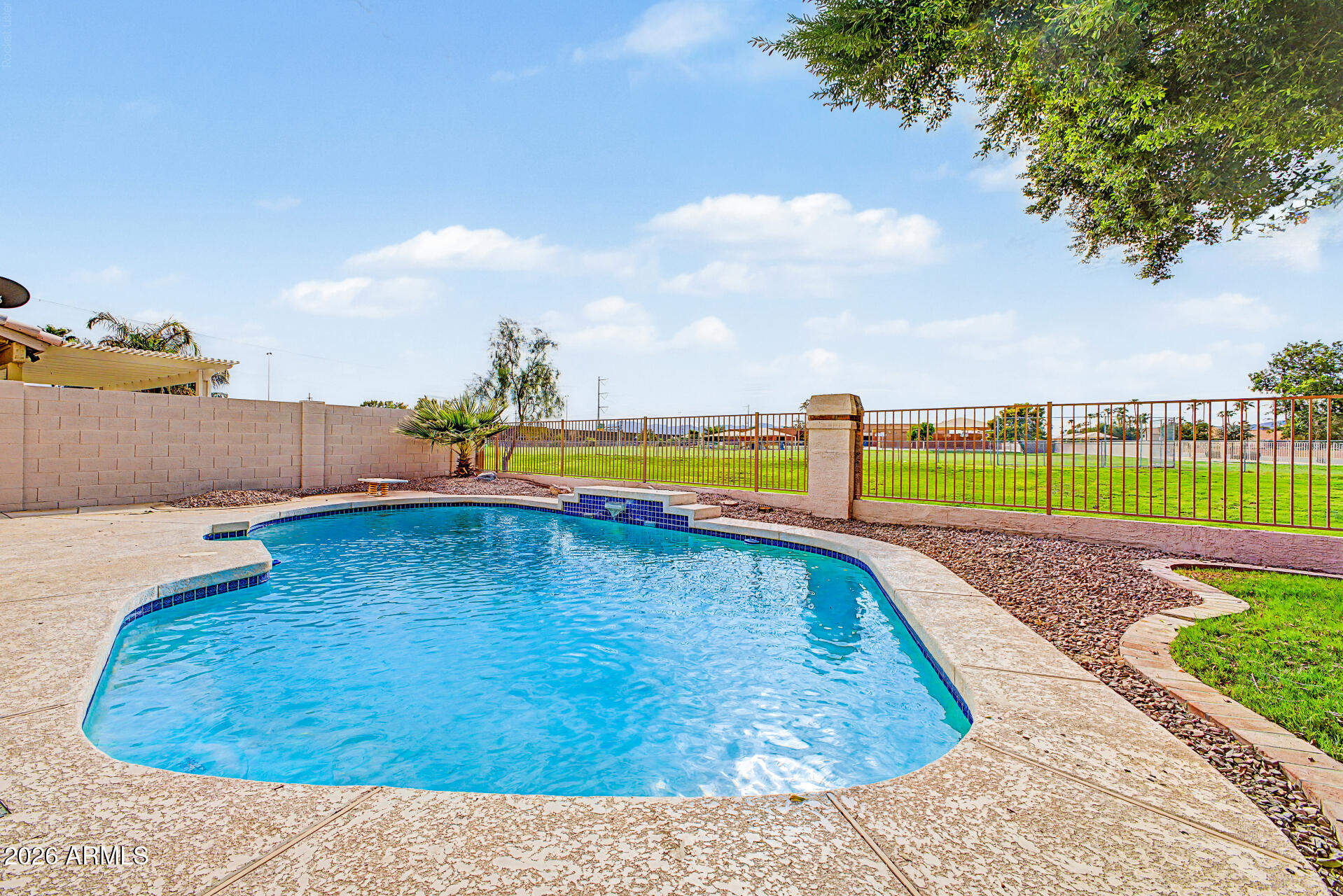 16840 S 36TH Place