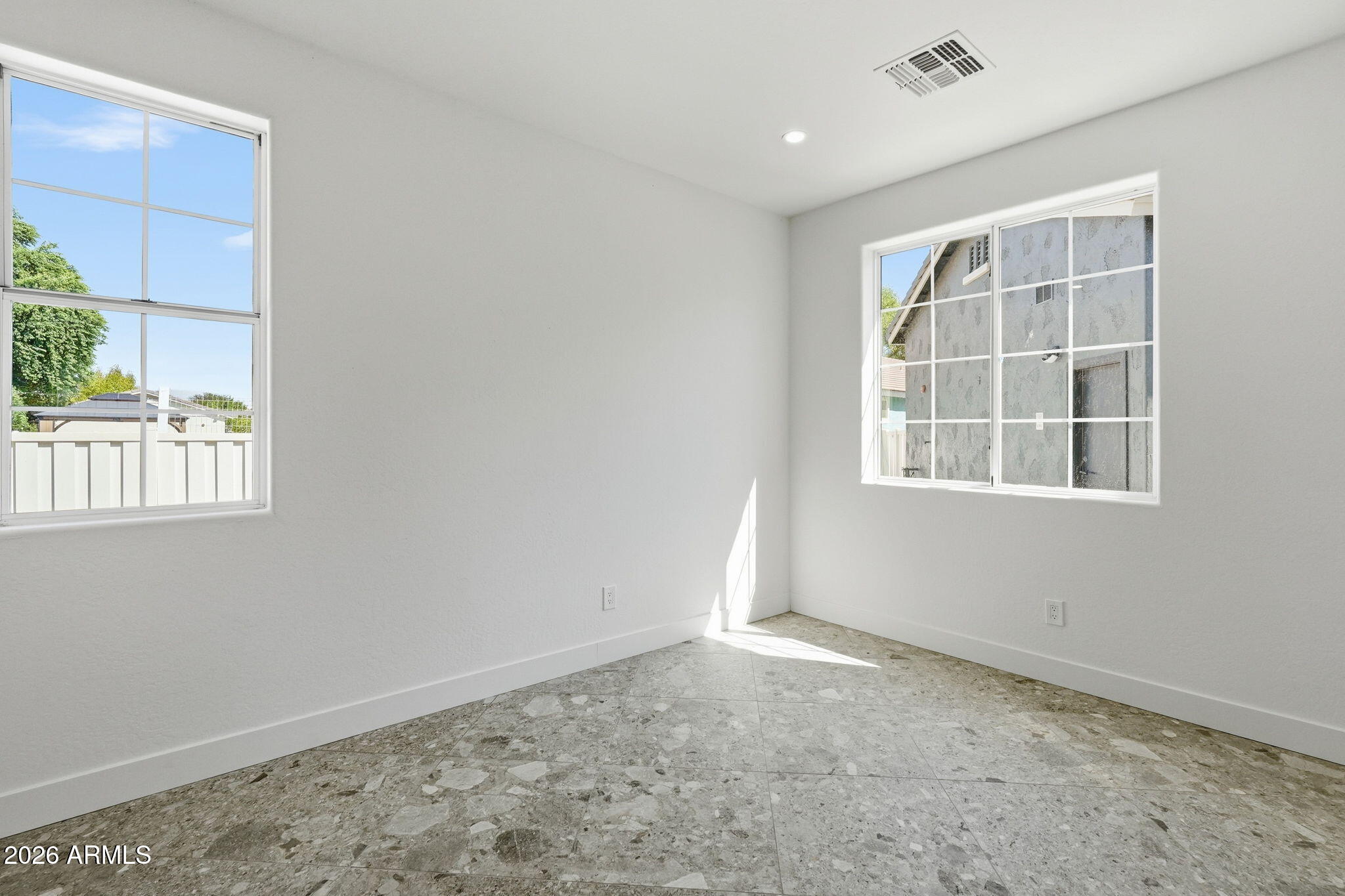 2974 E CAMELLIA Drive