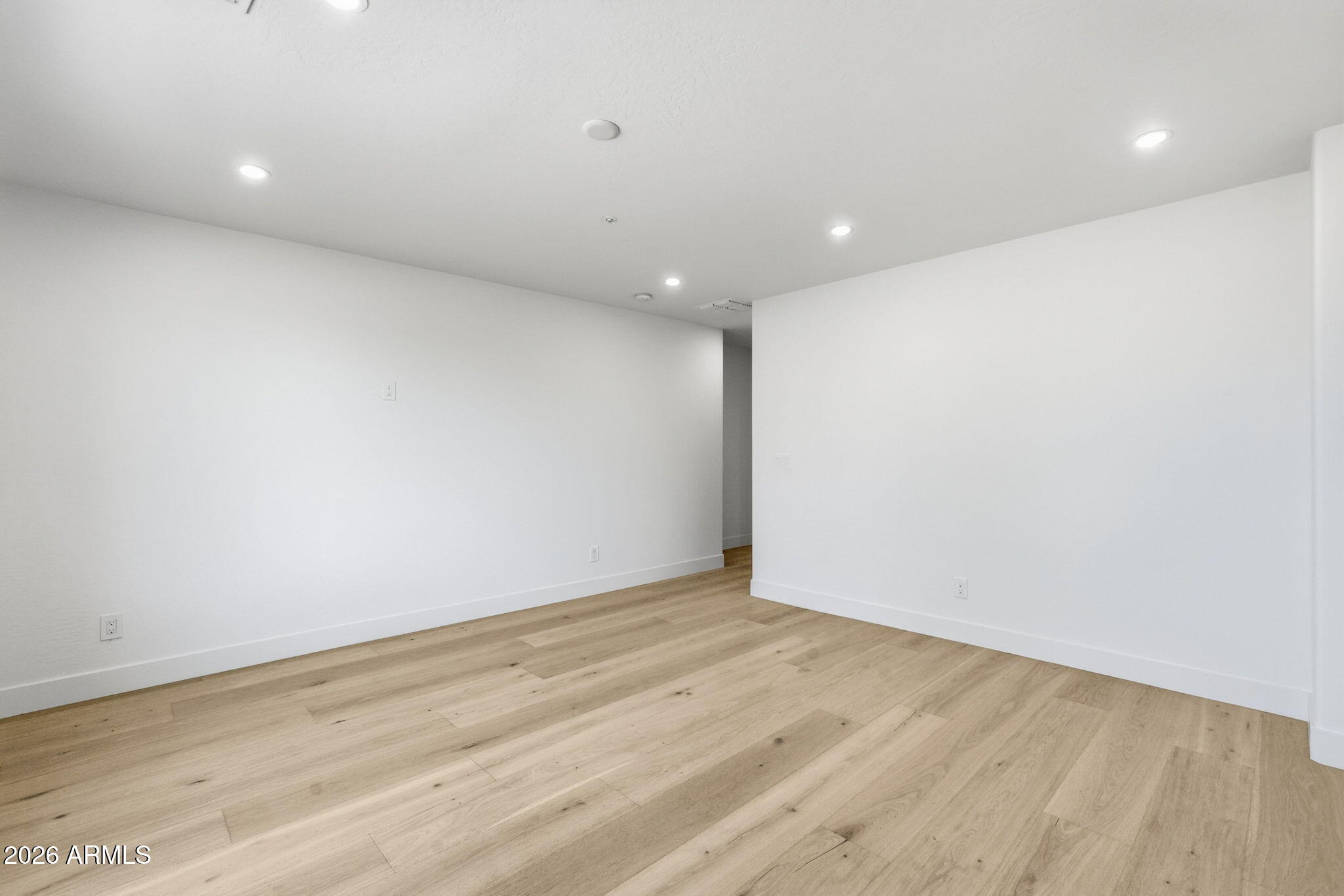 2974 E CAMELLIA Drive