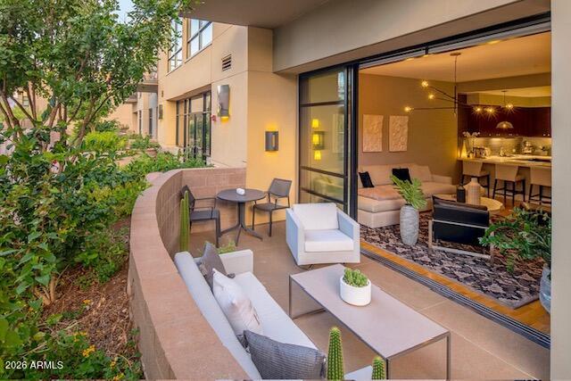 15215 N KIERLAND Boulevard 310