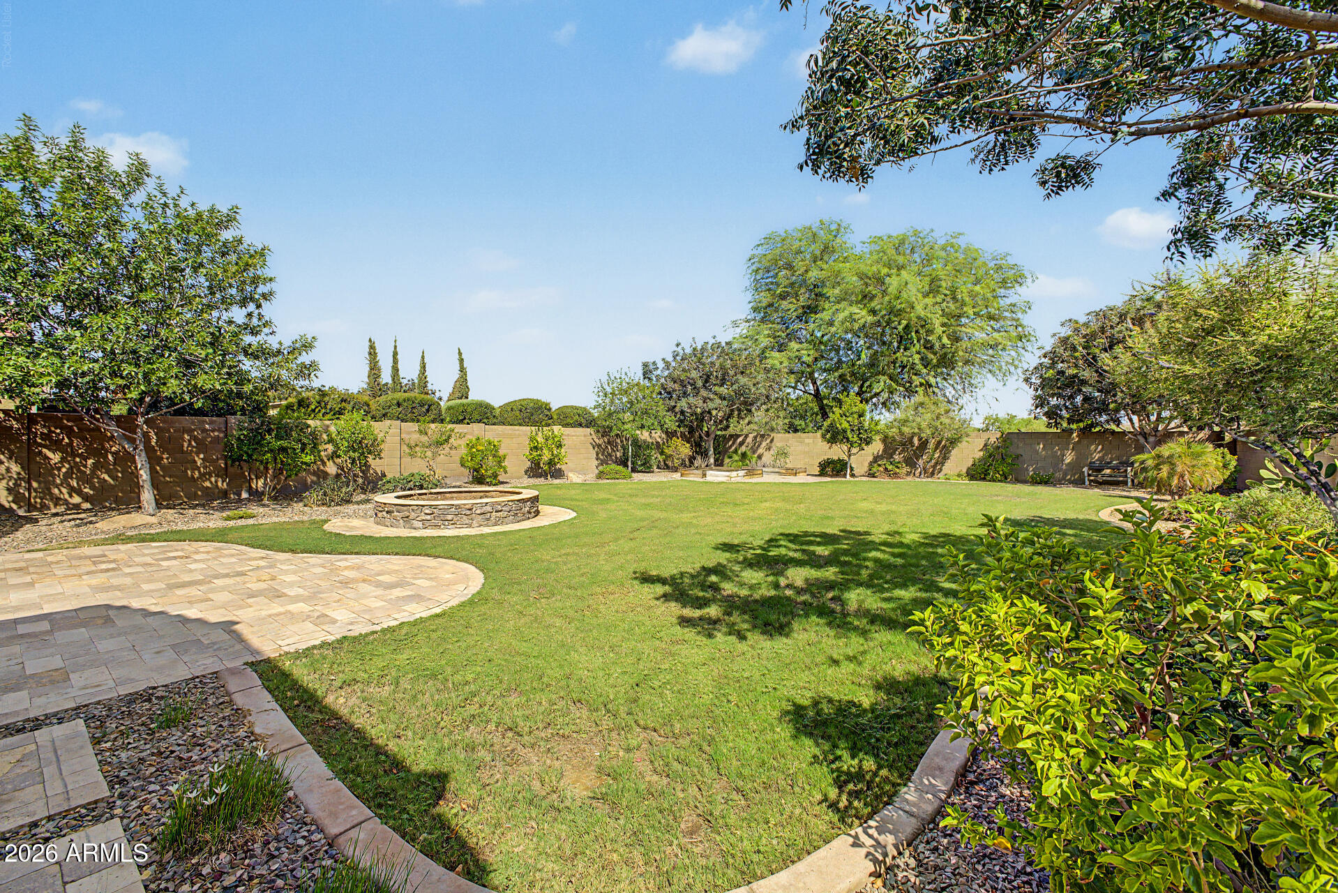 3332 E AZALEA Drive
