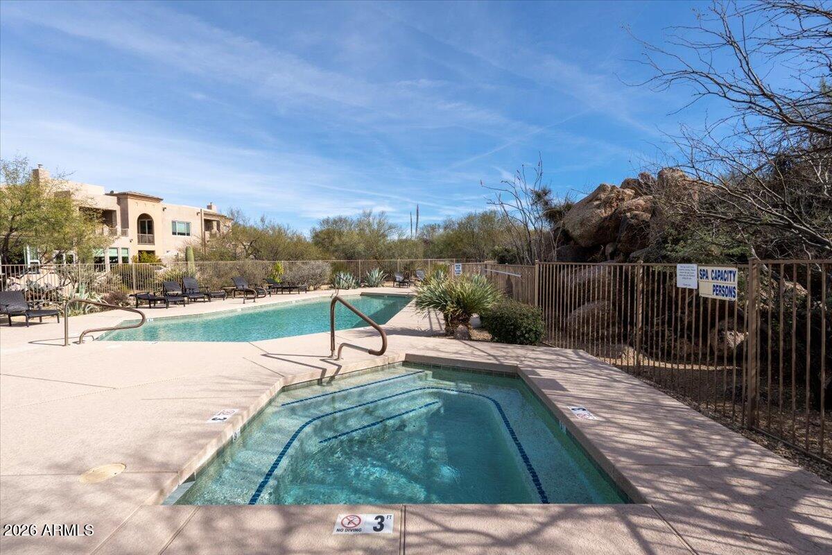 28990 N WHITE FEATHER Lane 124
