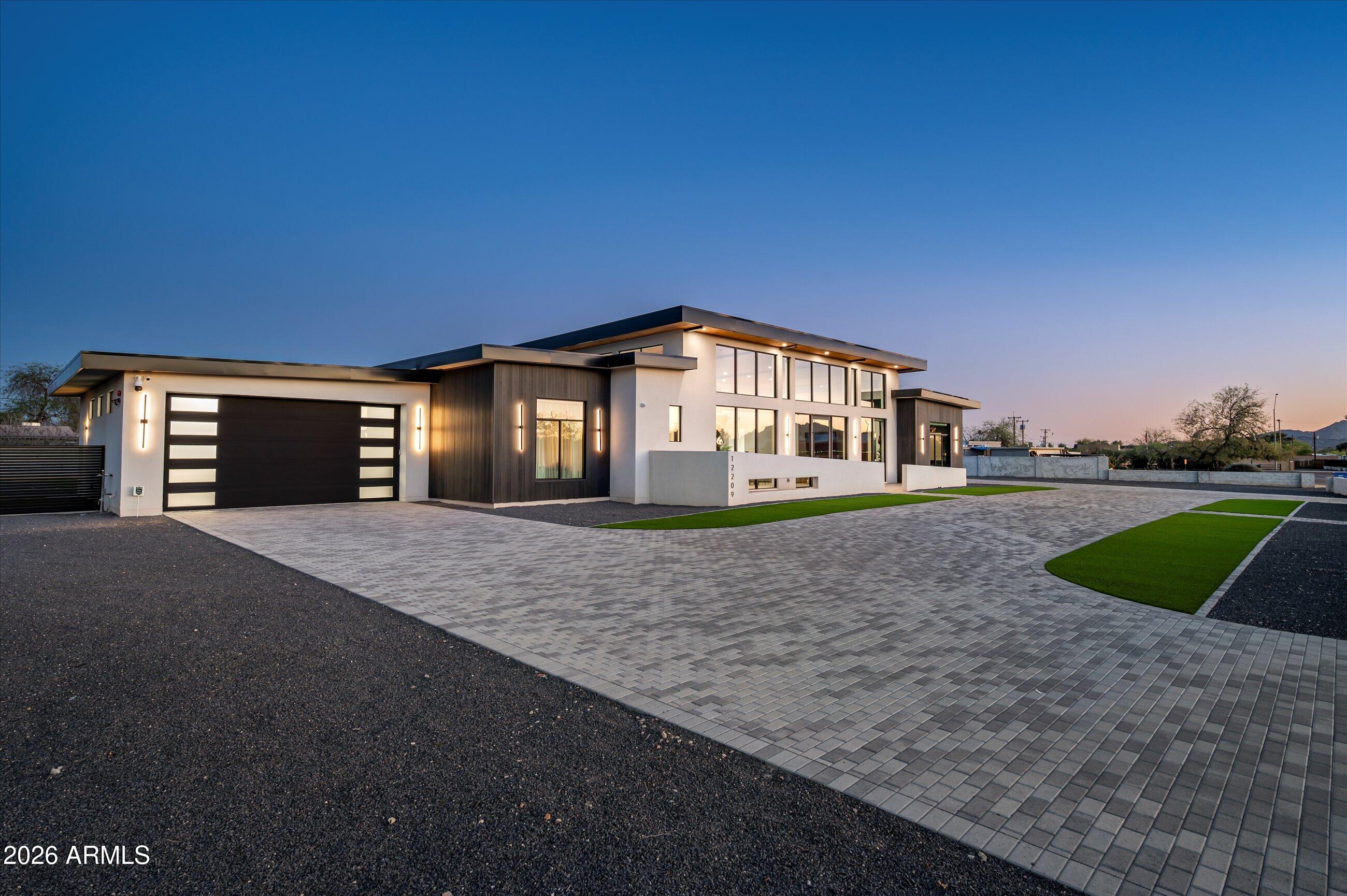 12209 N 65TH Place