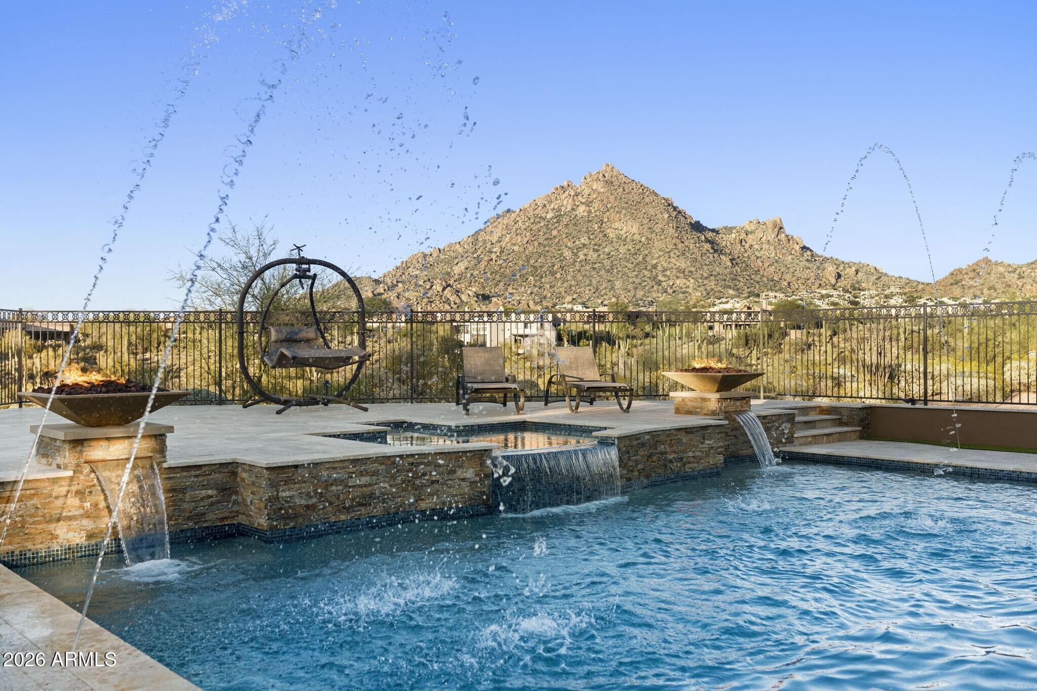 10570 E Pinnacle Peak Road
