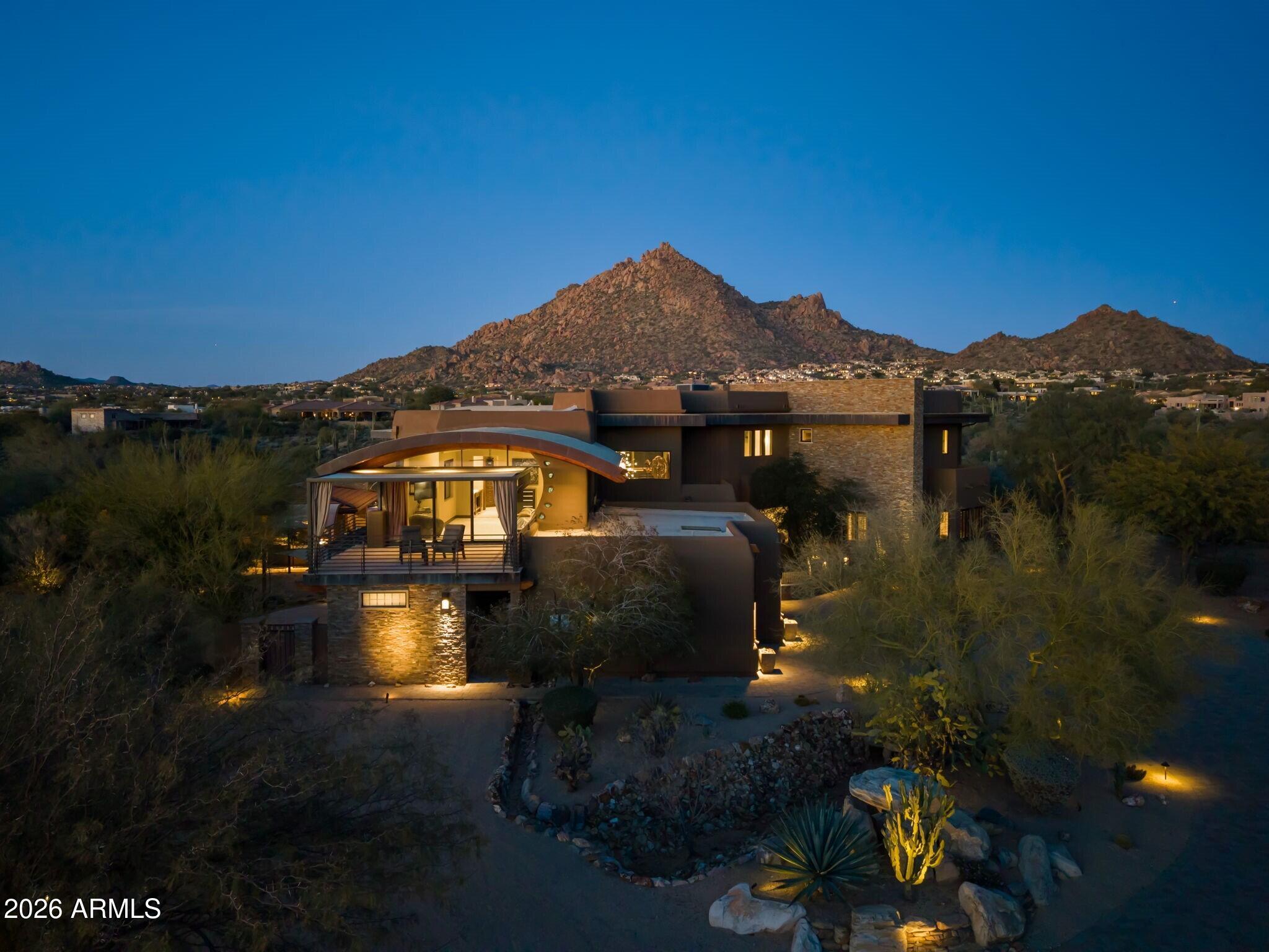 10570 E Pinnacle Peak Road