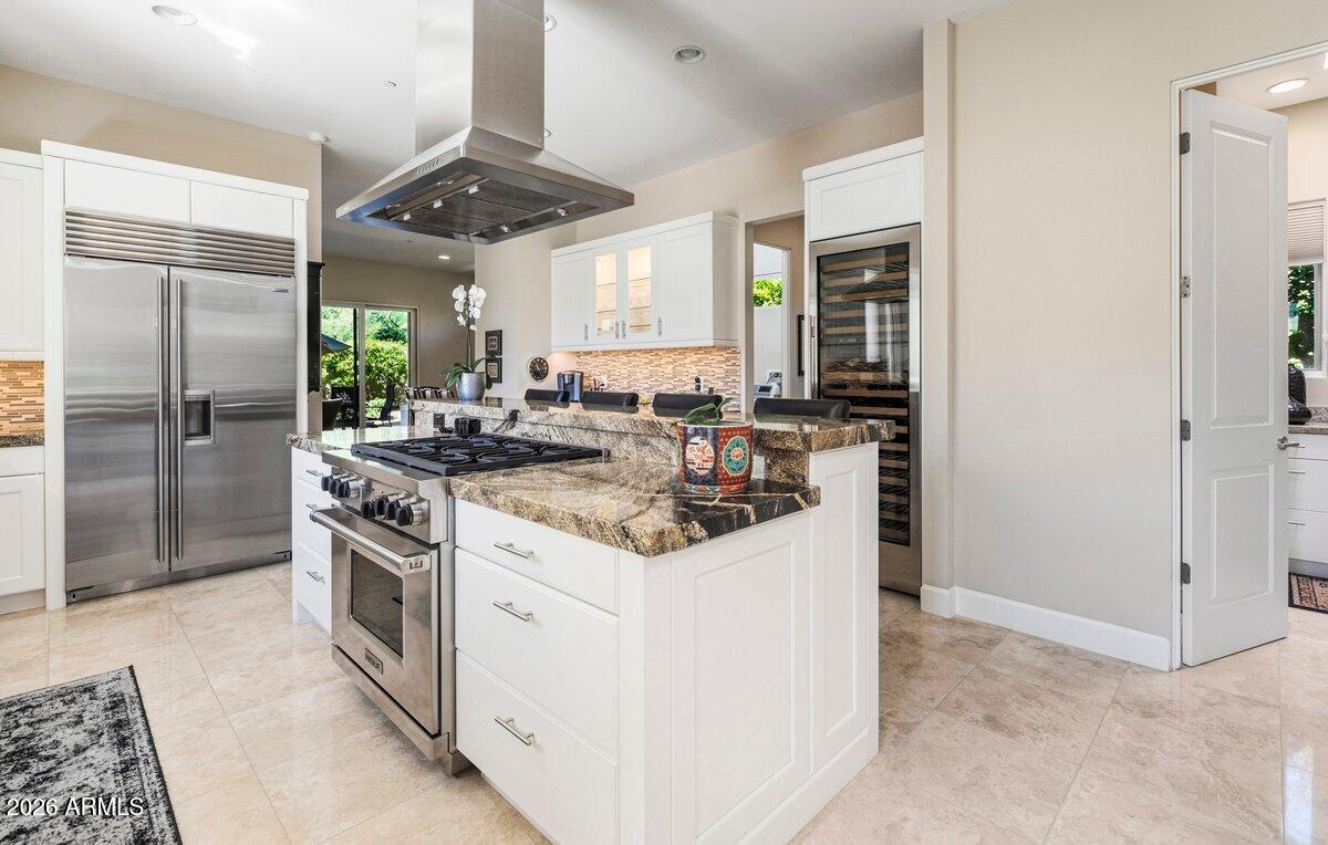 5434 E Lincoln Drive 19