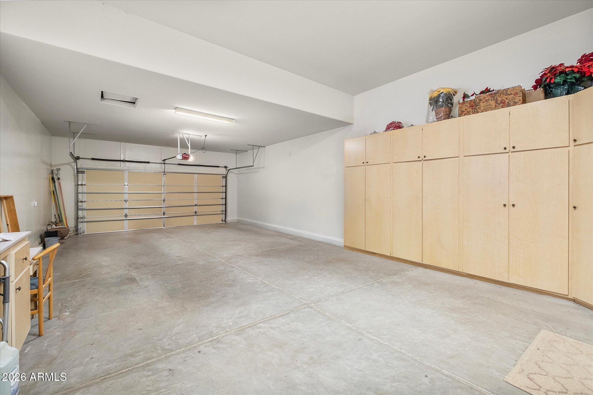 4104 N SAGE CREEK Circle