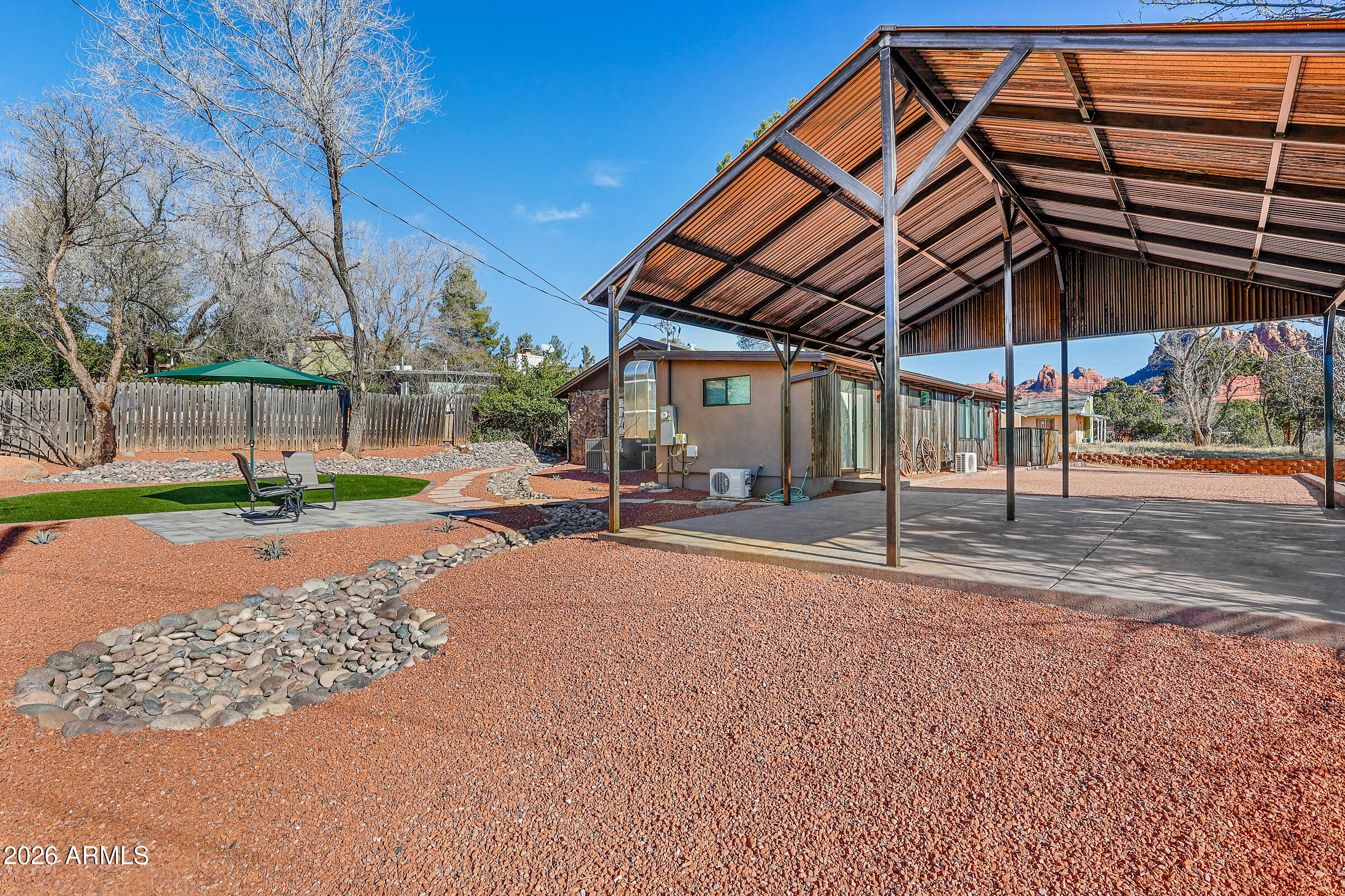 41 ROADRUNNER Lane