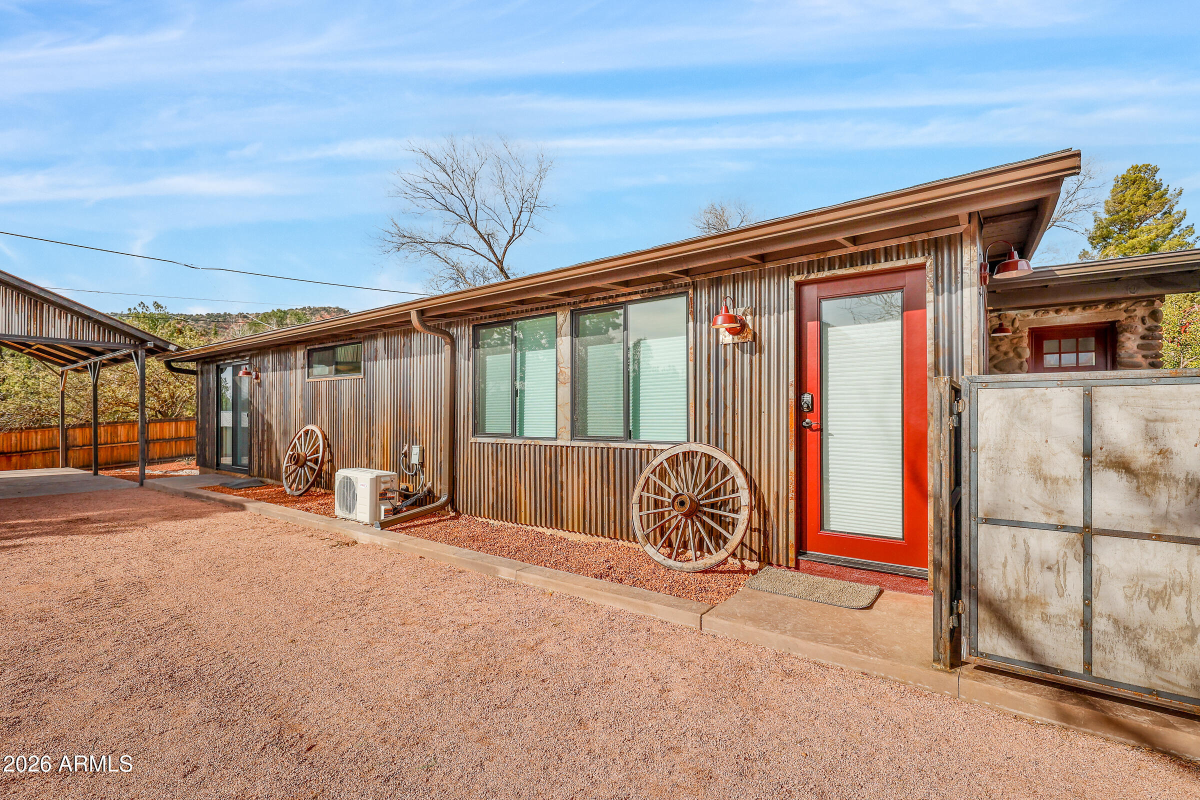 41 ROADRUNNER Lane