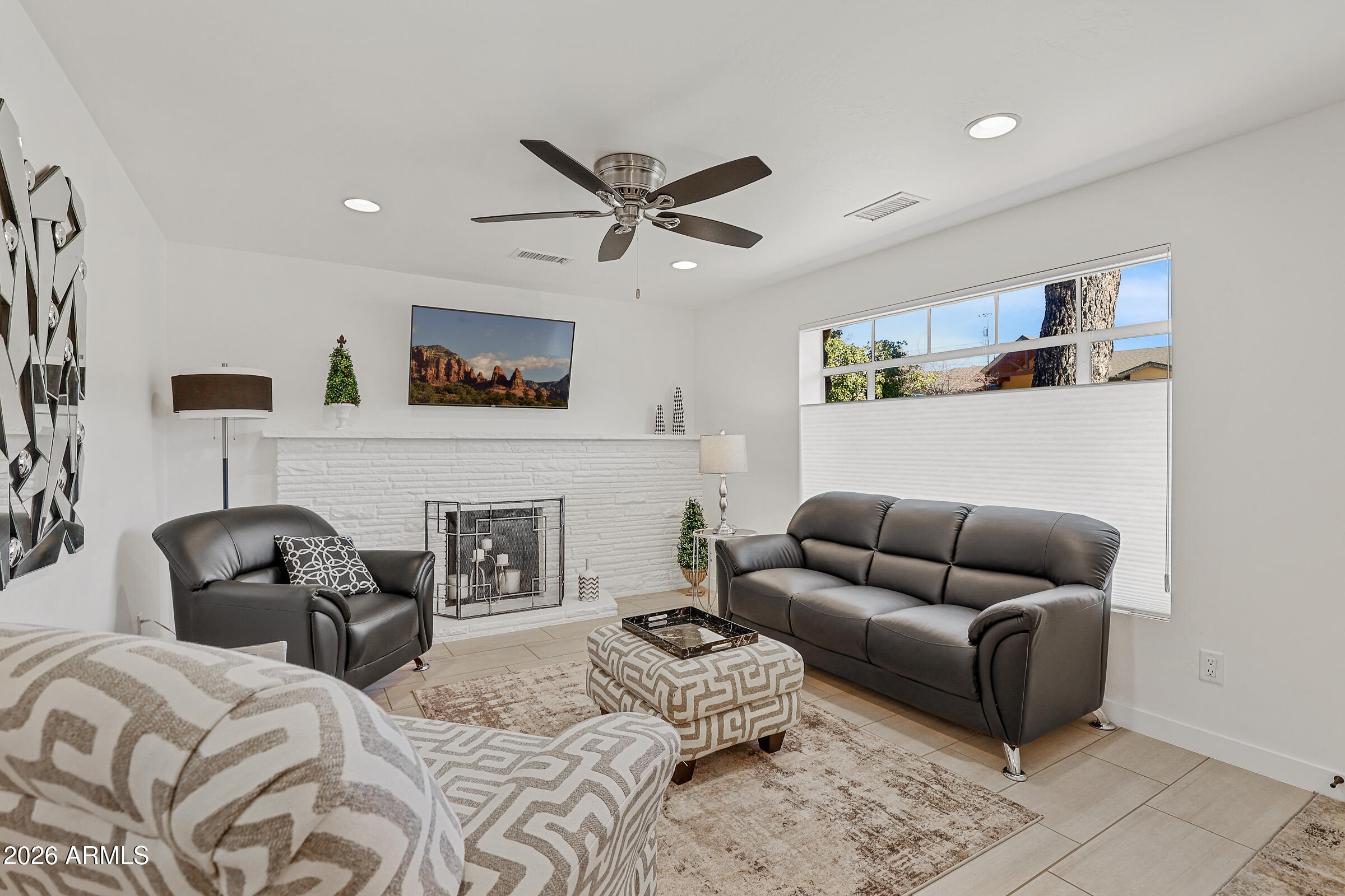 41 ROADRUNNER Lane