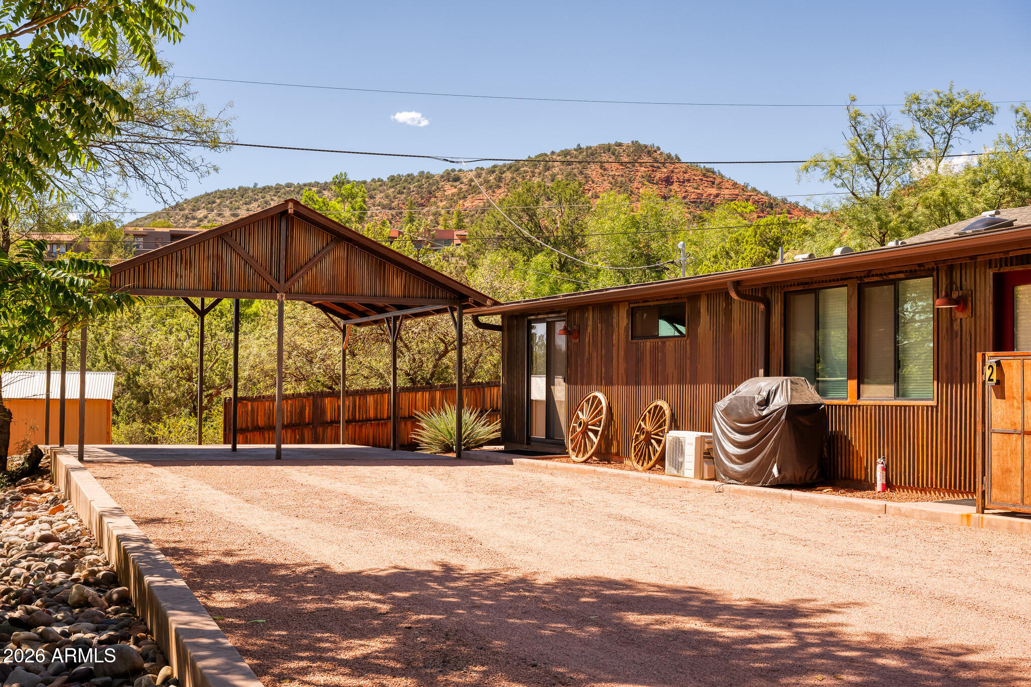 41 ROADRUNNER Lane