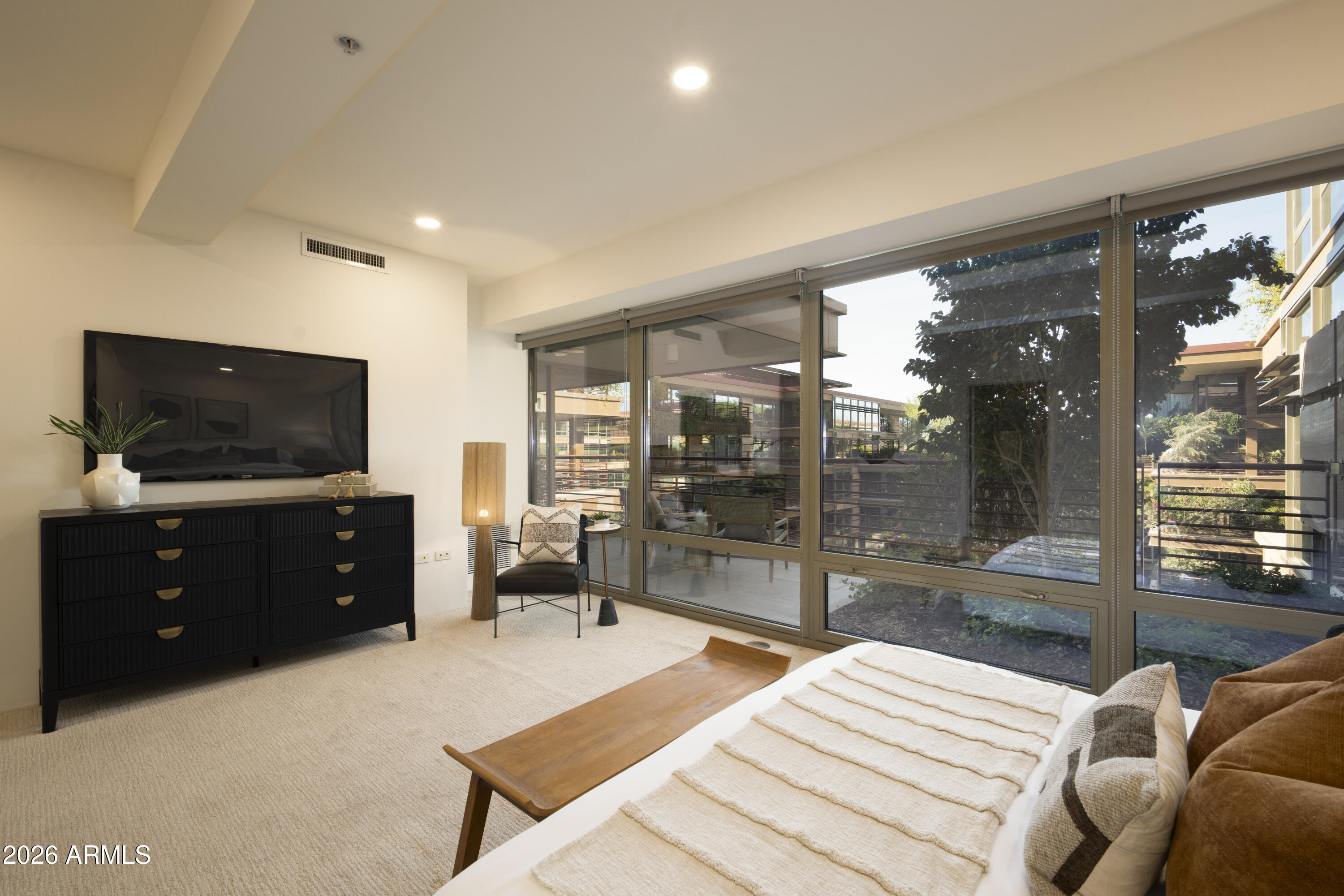 7127 E RANCHO VISTA Drive 6009