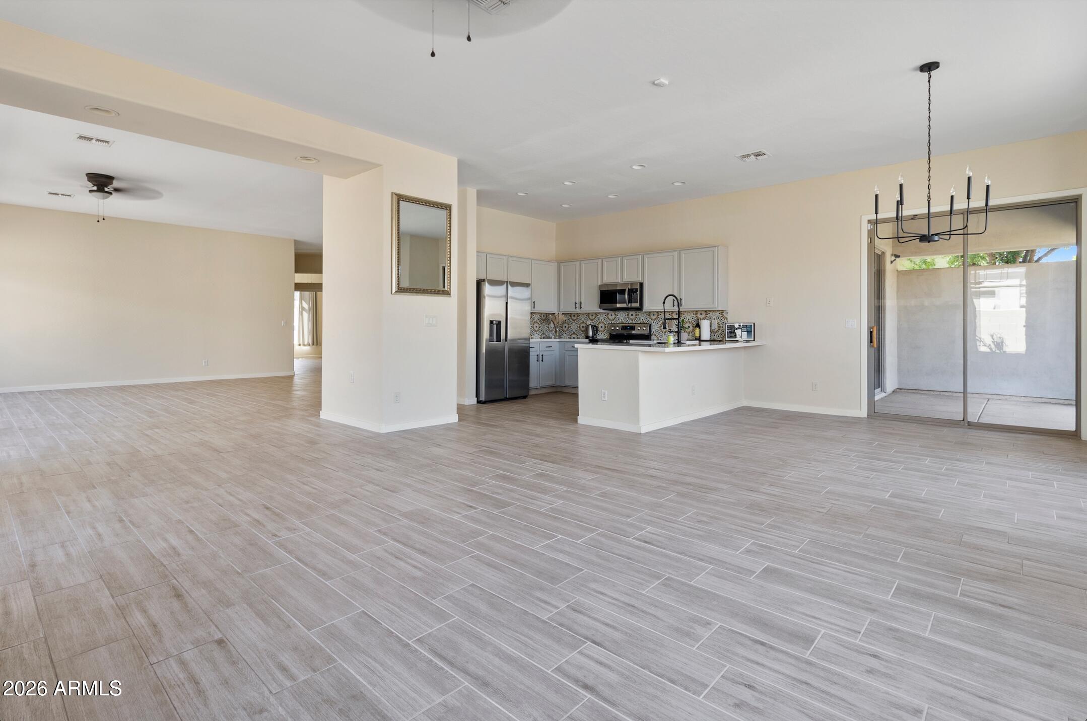 2224 E FAWN Drive