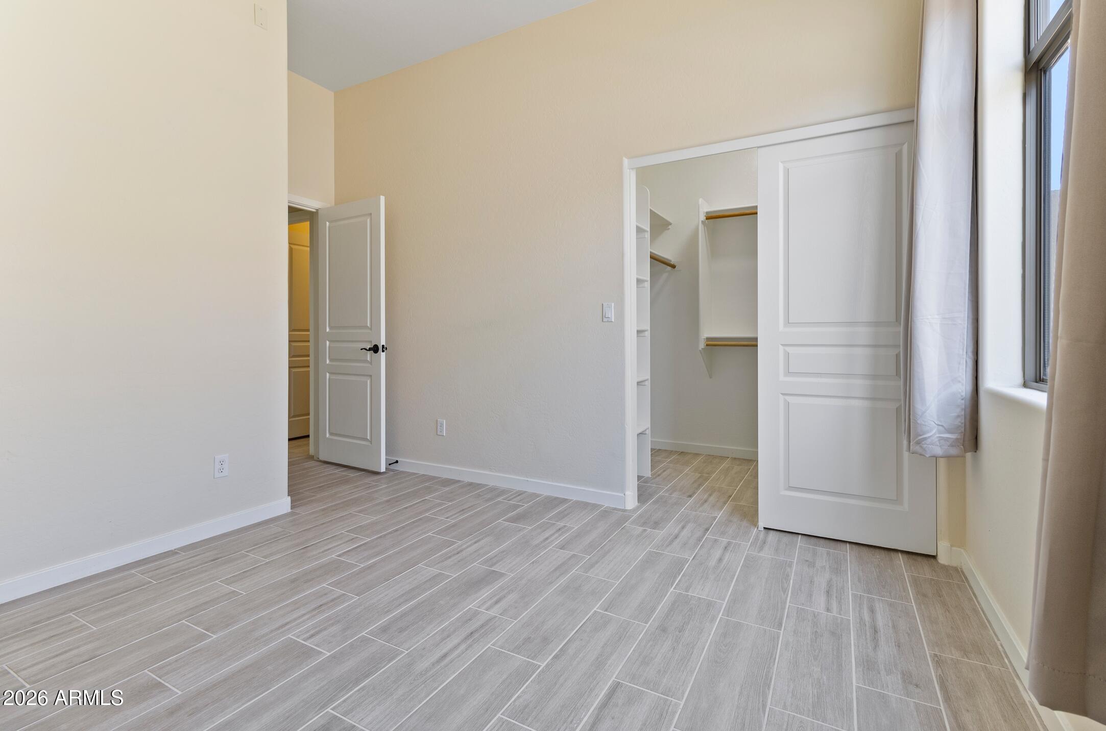 2224 E FAWN Drive