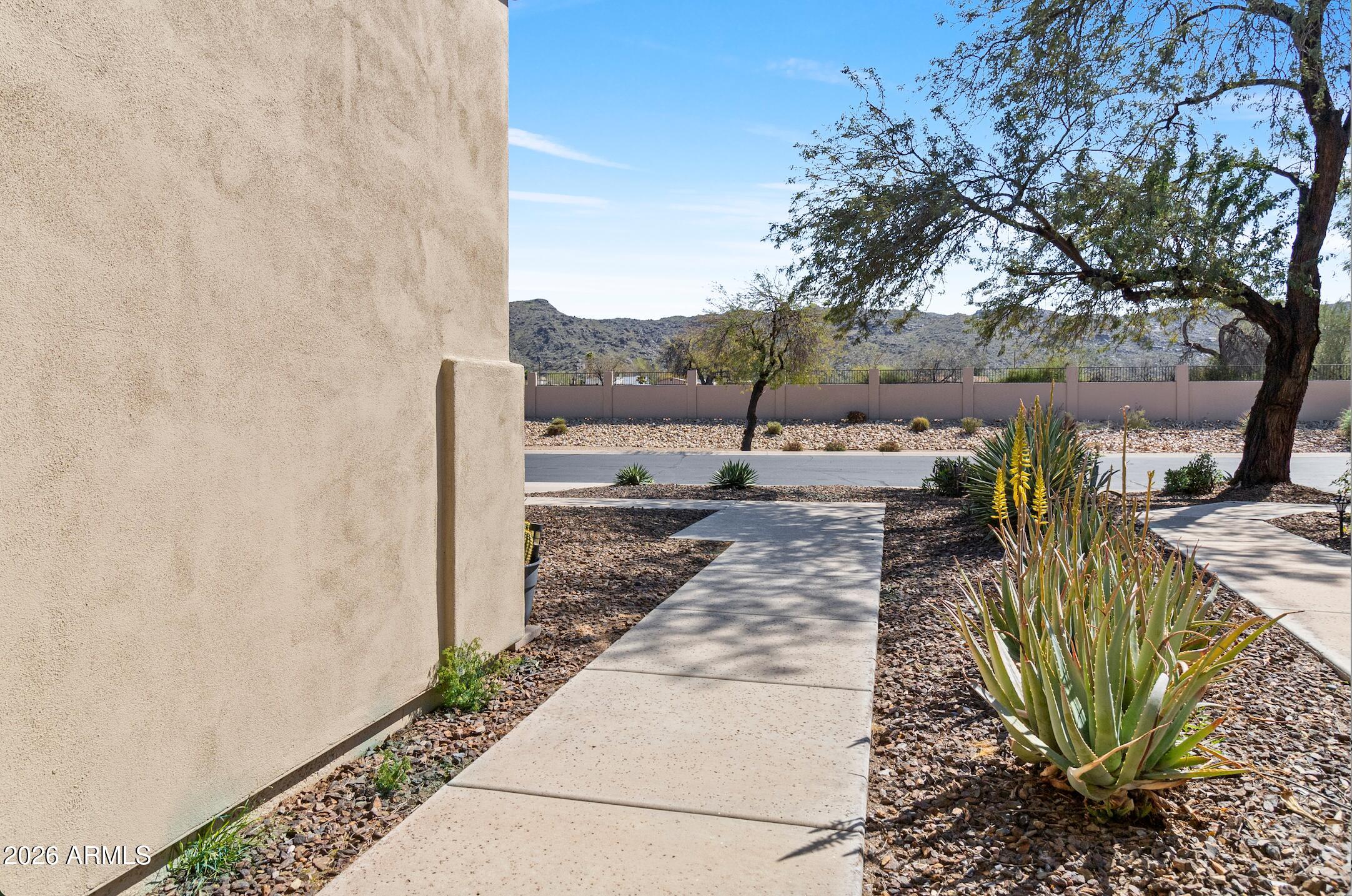 2224 E FAWN Drive