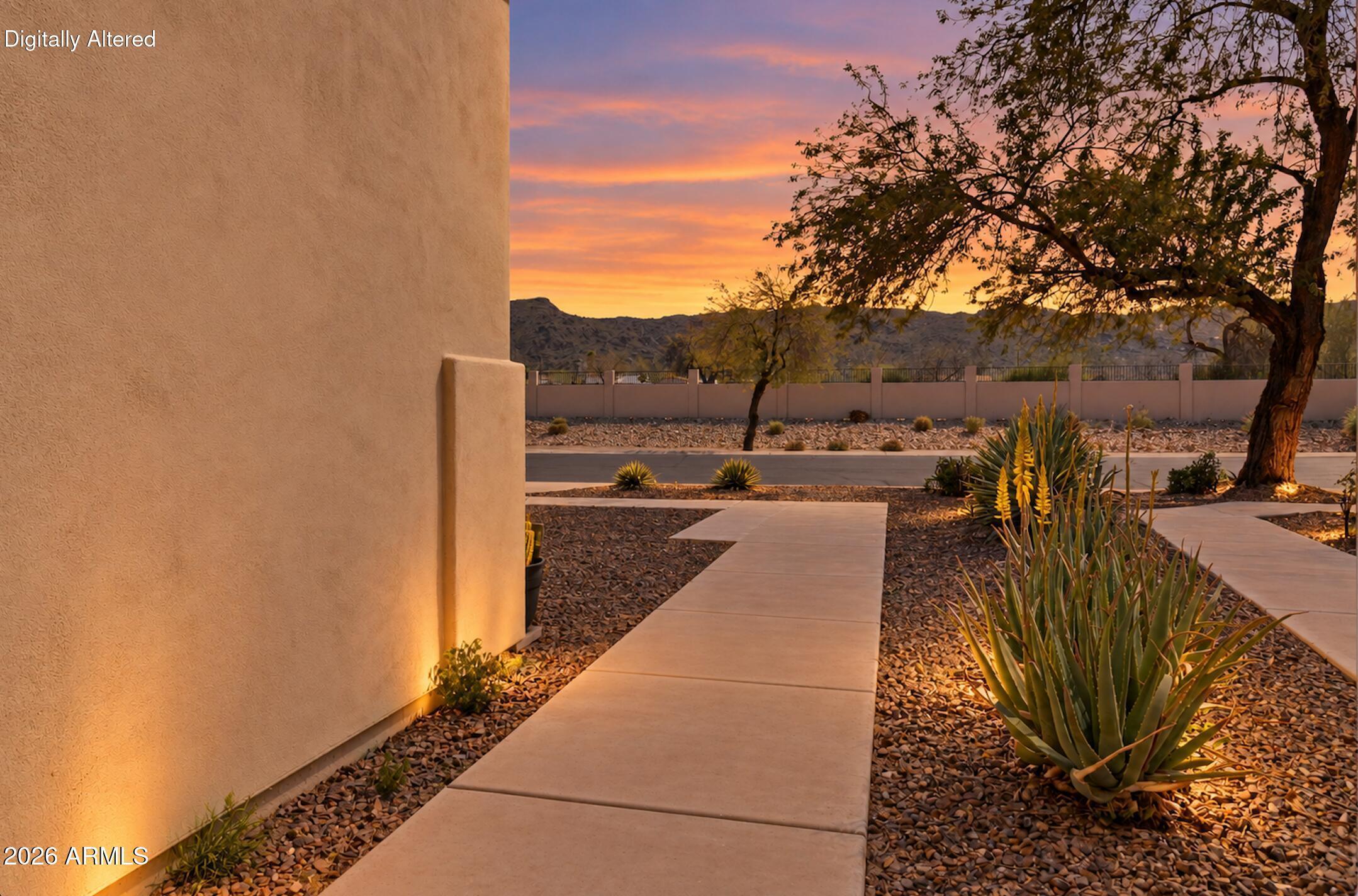 2224 E FAWN Drive