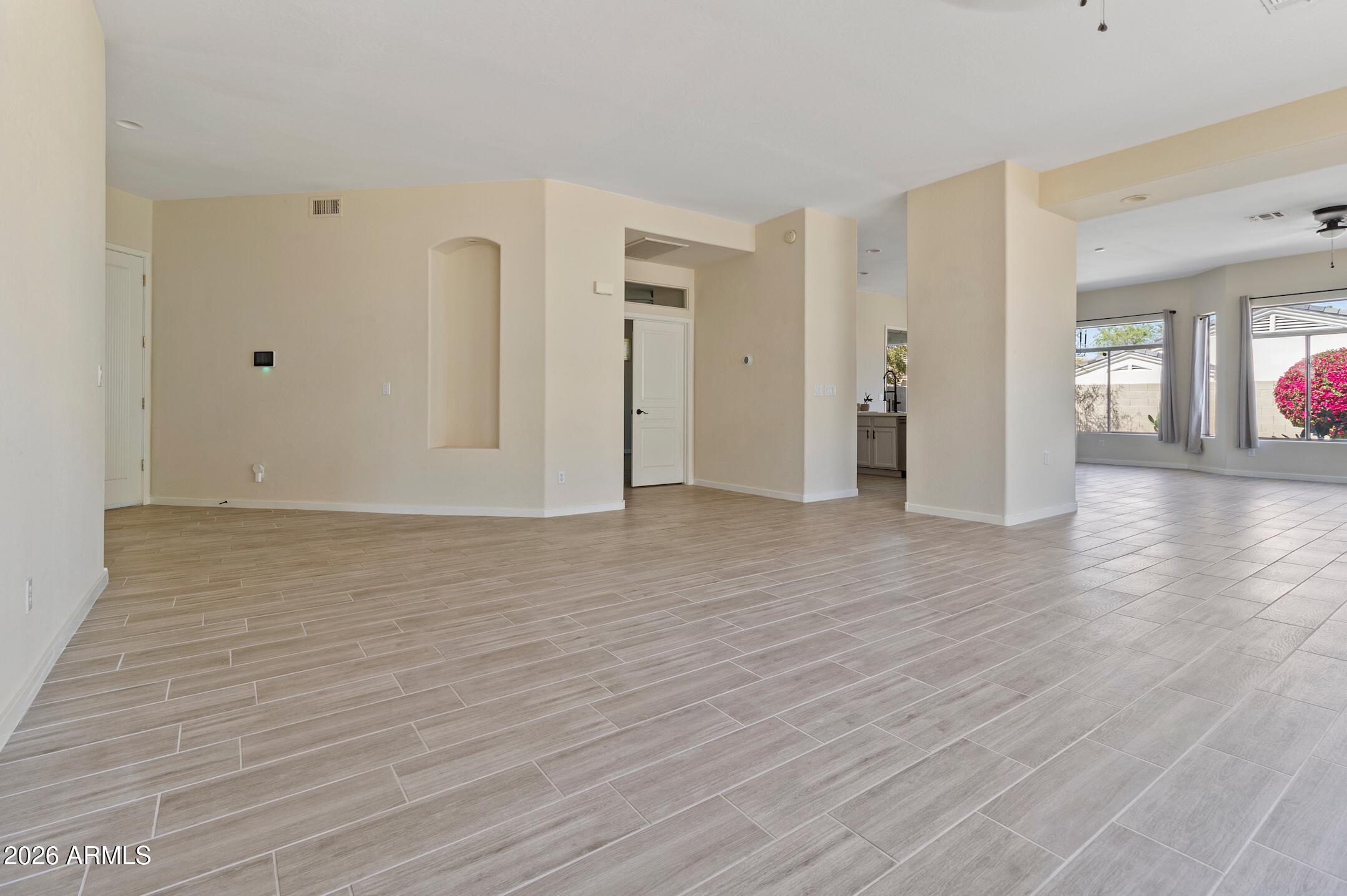 2224 E FAWN Drive
