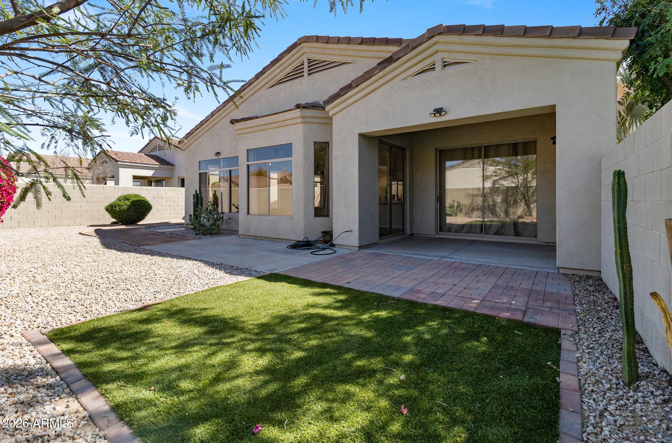 2224 E FAWN Drive