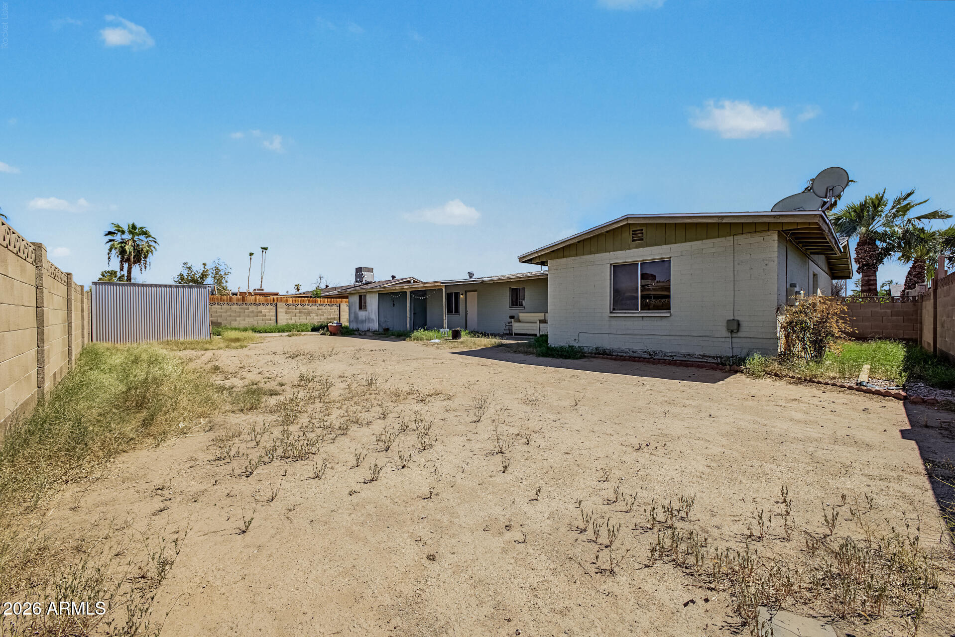 618 E VIA ELENA Street