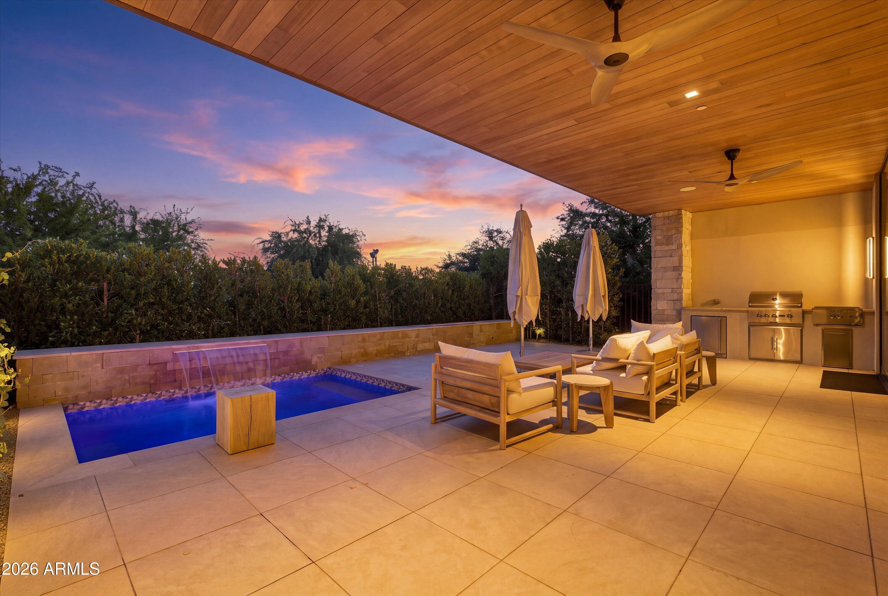 6311 E PHOENICIAN Boulevard 17