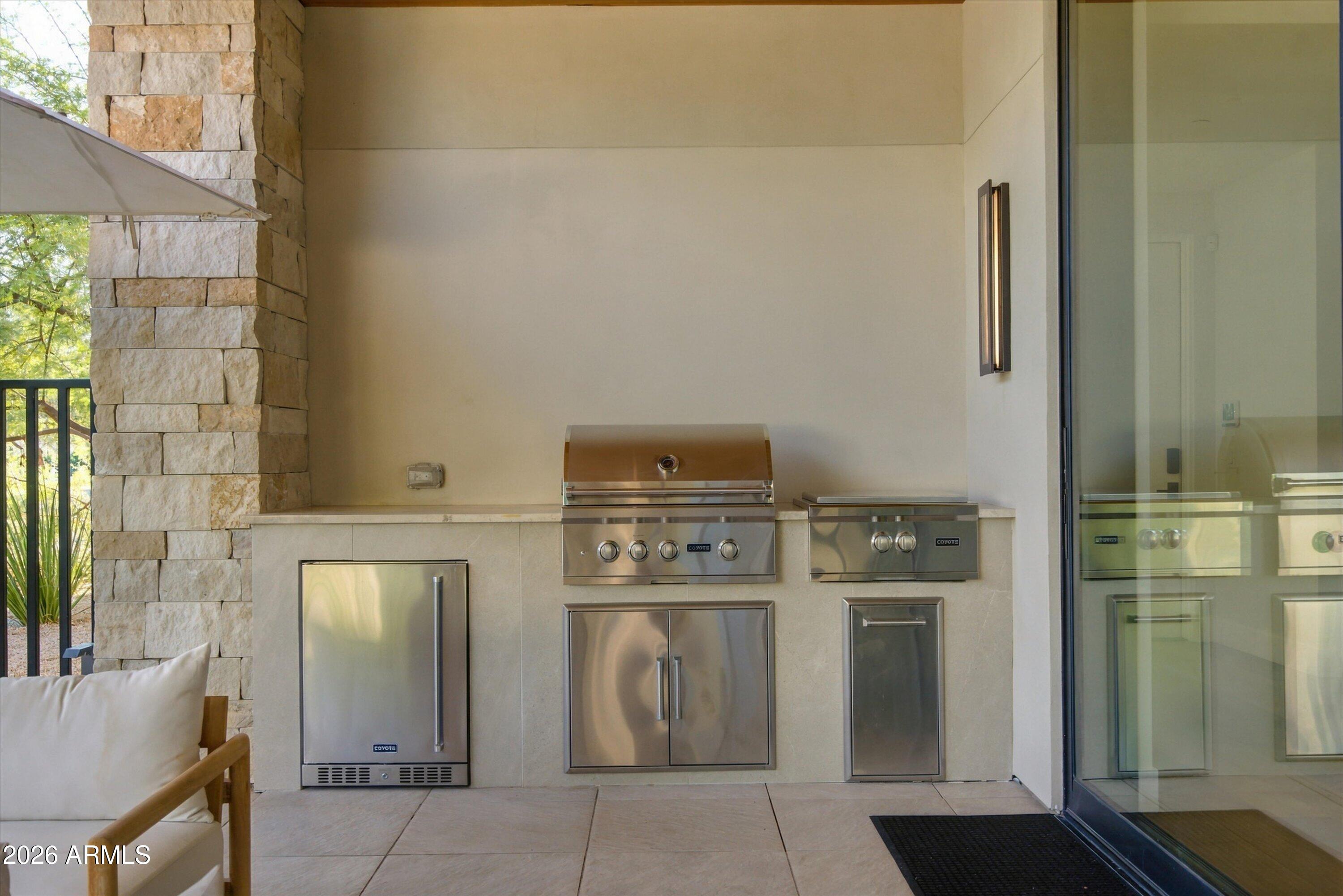 6311 E PHOENICIAN Boulevard 17