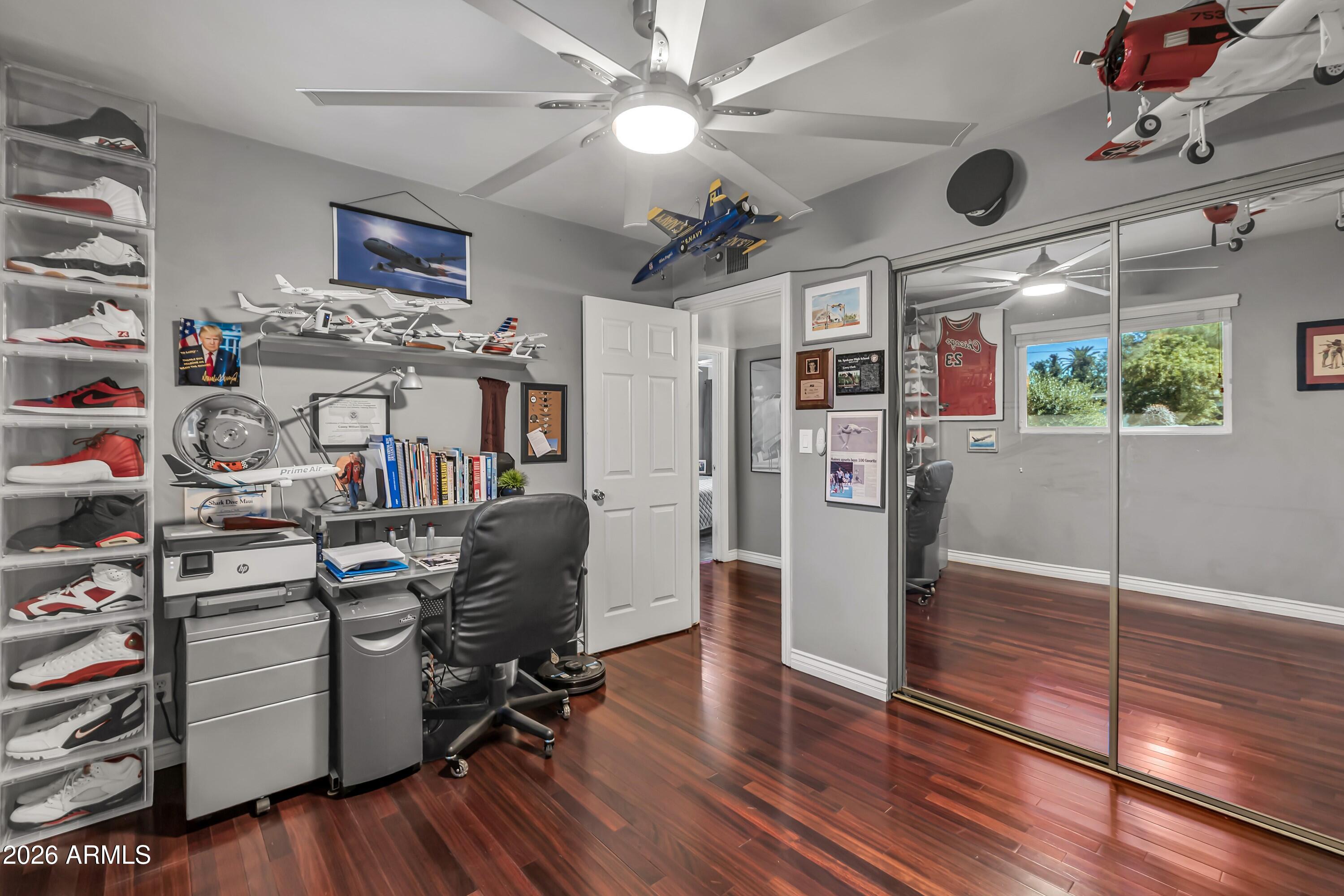 3621 N NAVAJO Trail