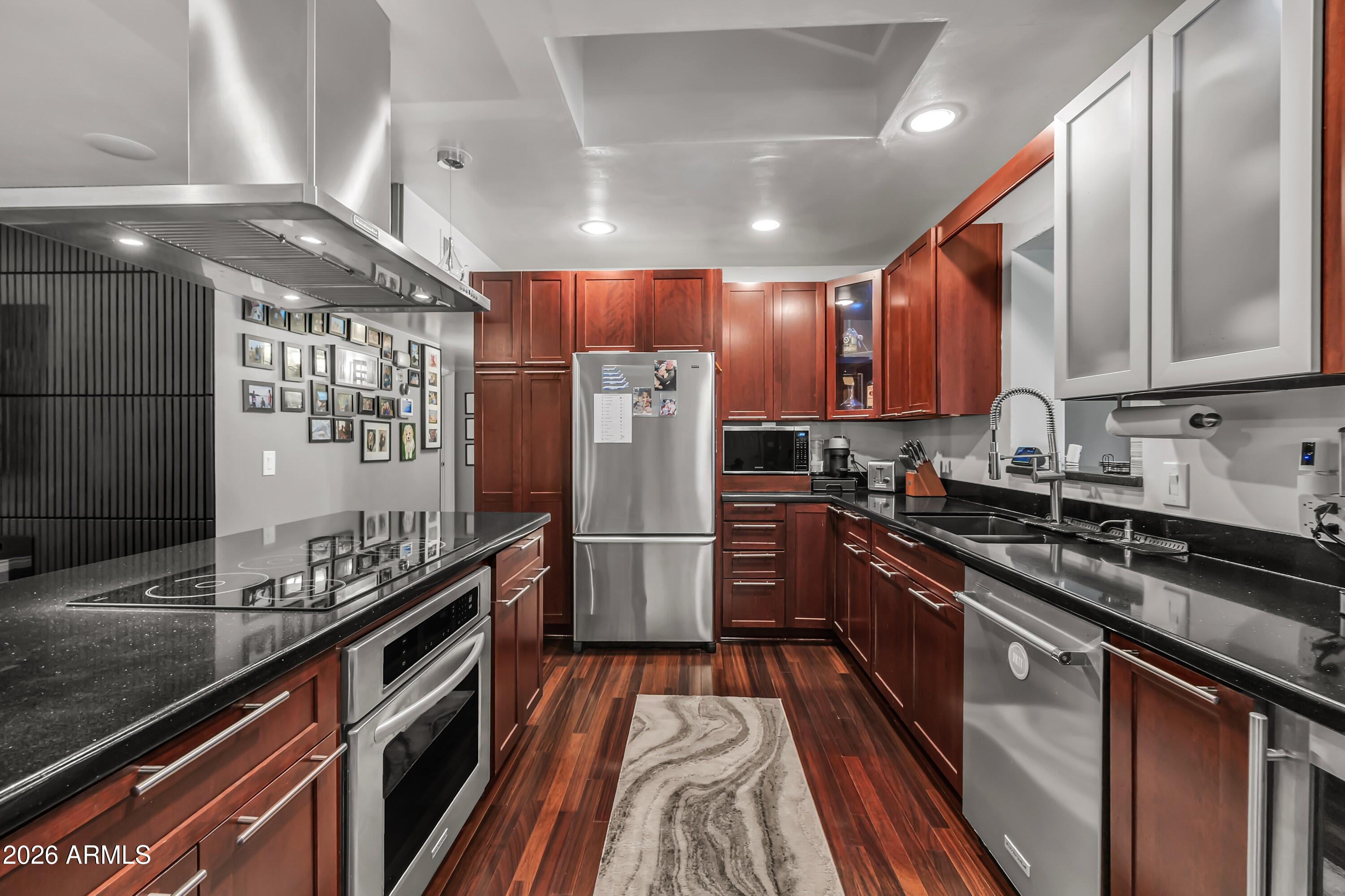 3621 N NAVAJO Trail