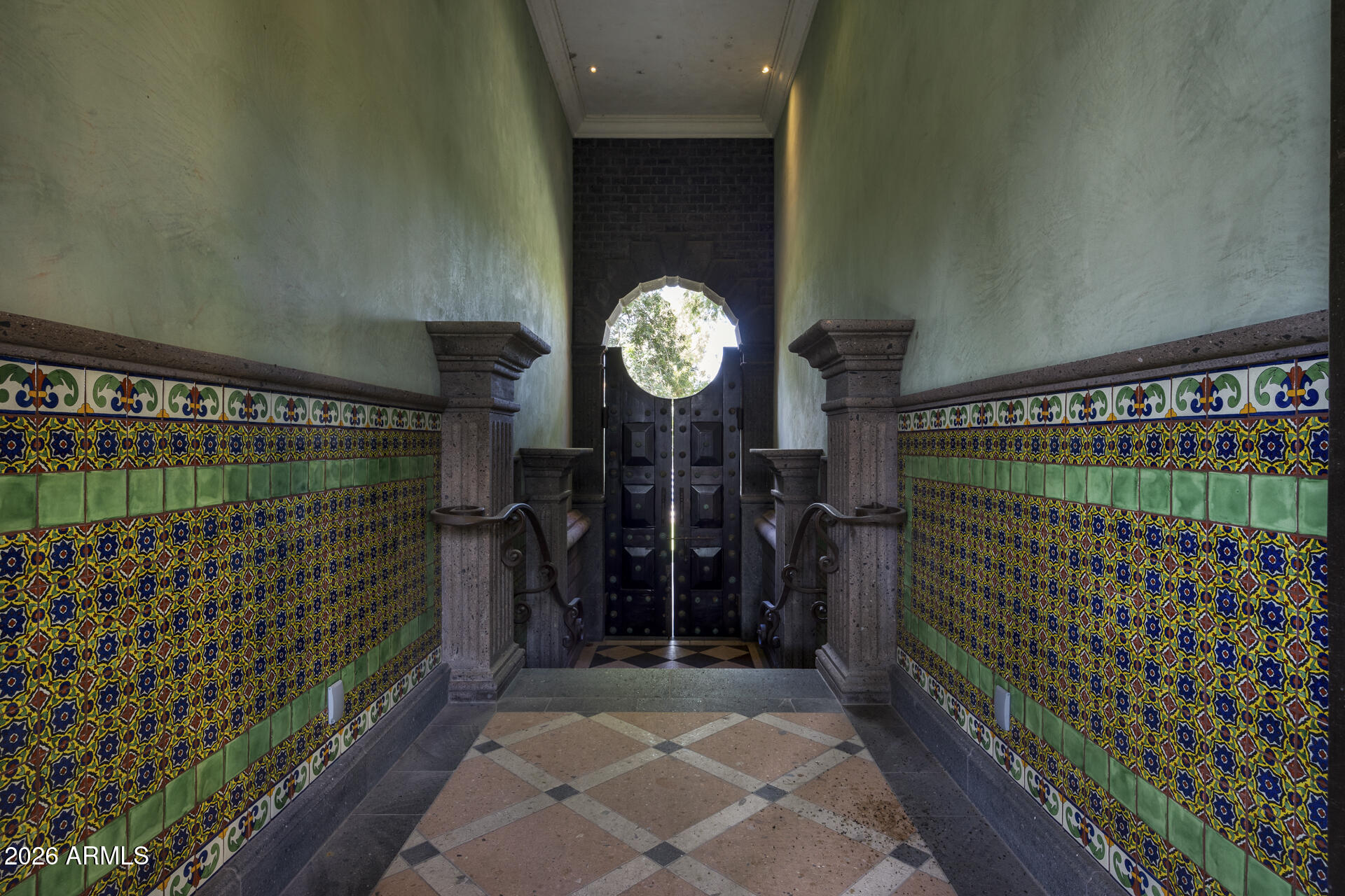 8100 N 68TH Street