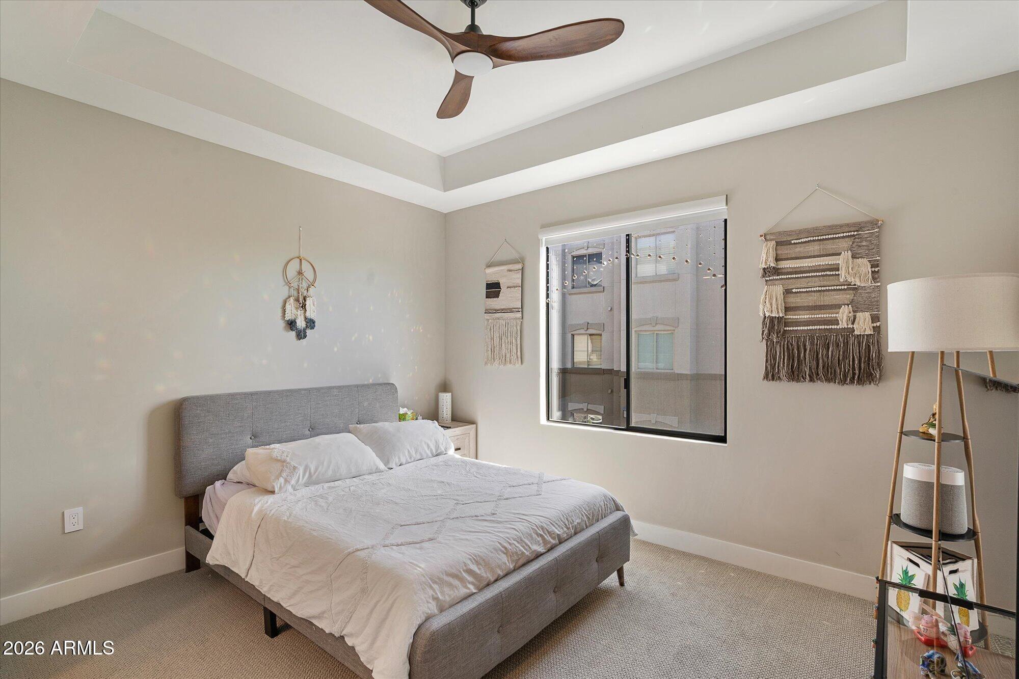 5250 E DEER VALLEY Drive 360
