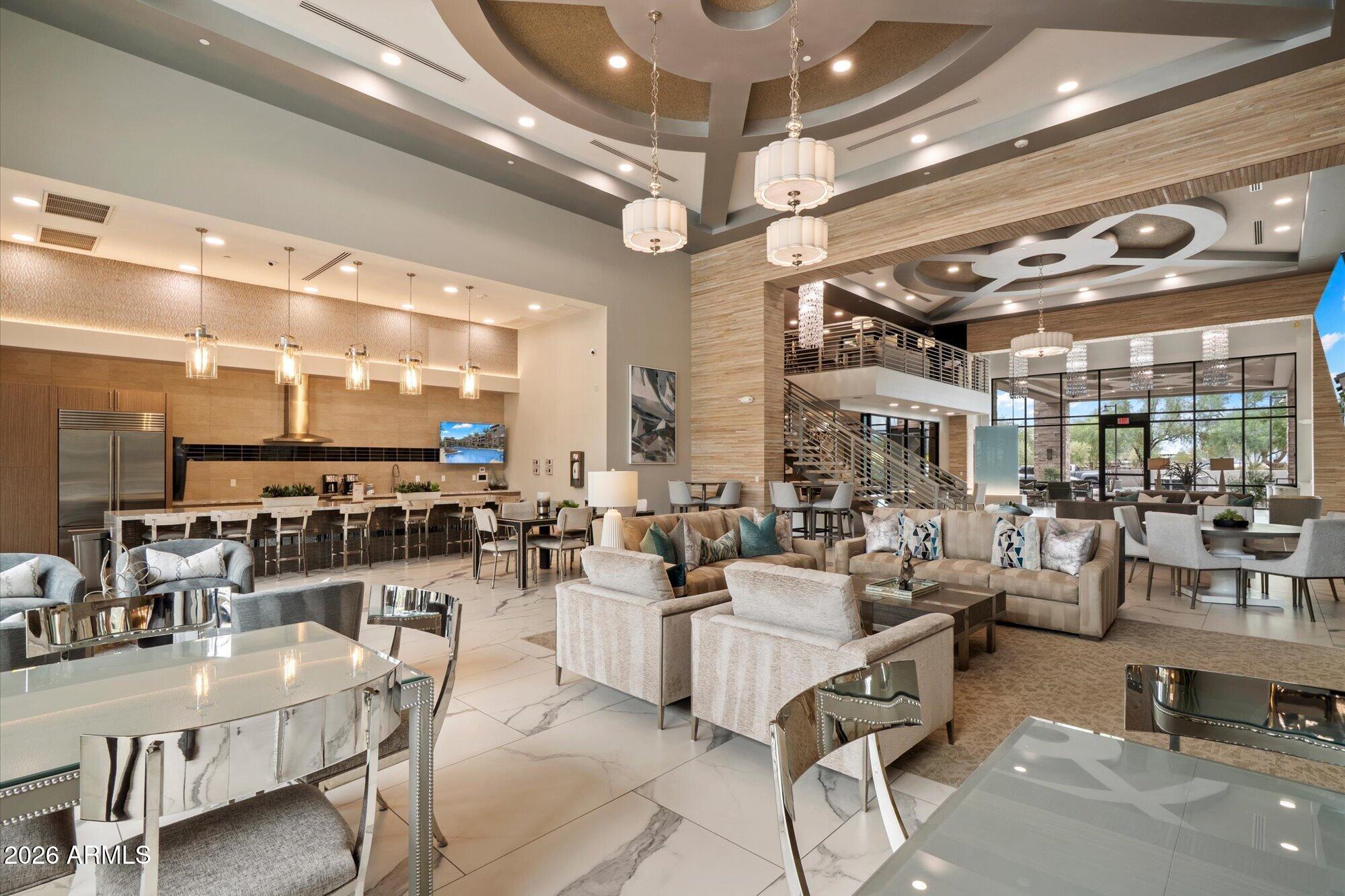 5250 E DEER VALLEY Drive 360